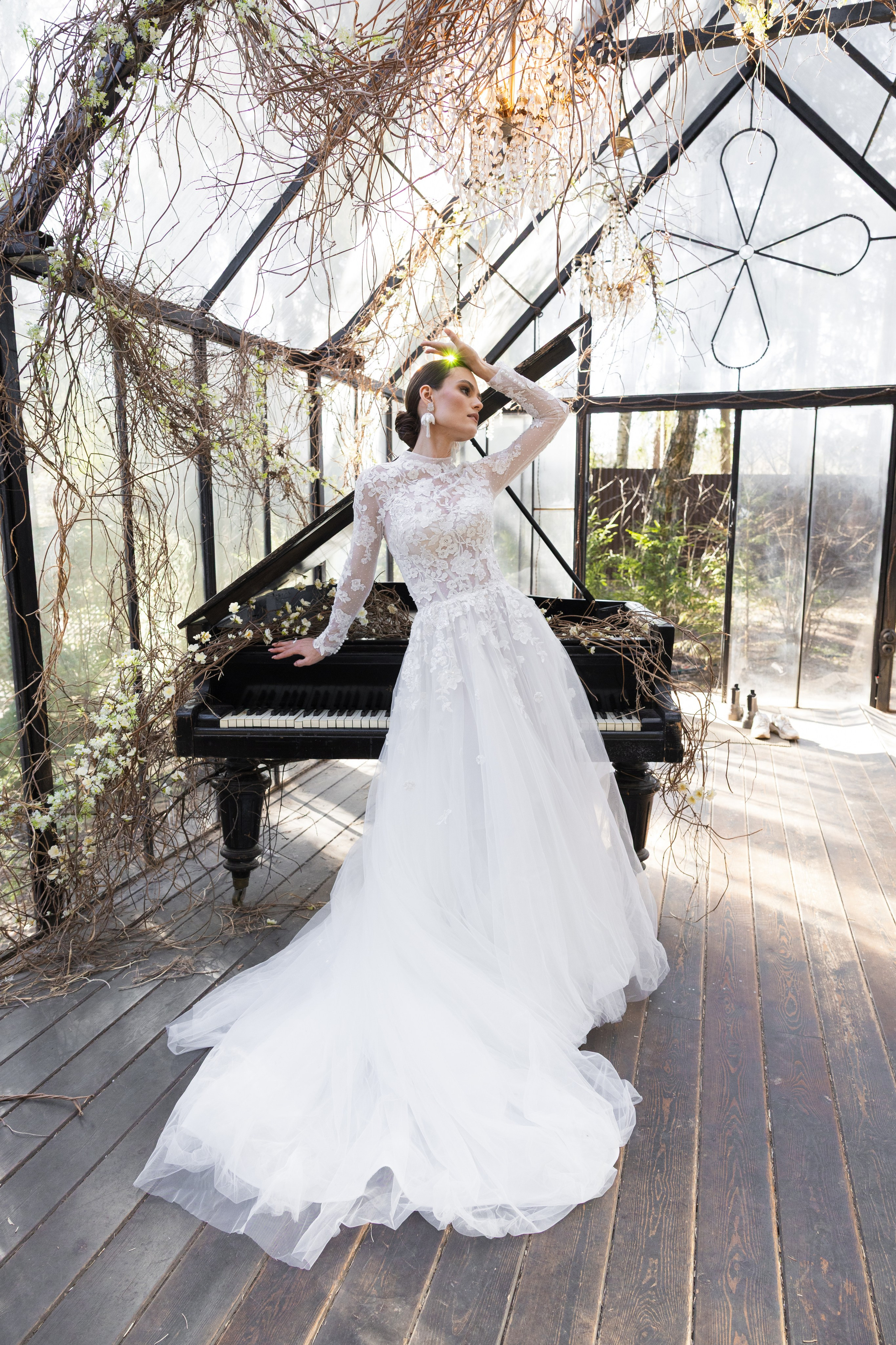 Серафима и Алексей в оранжерее. Свадебный и портретный фотограф в Москве Мария Кравченко