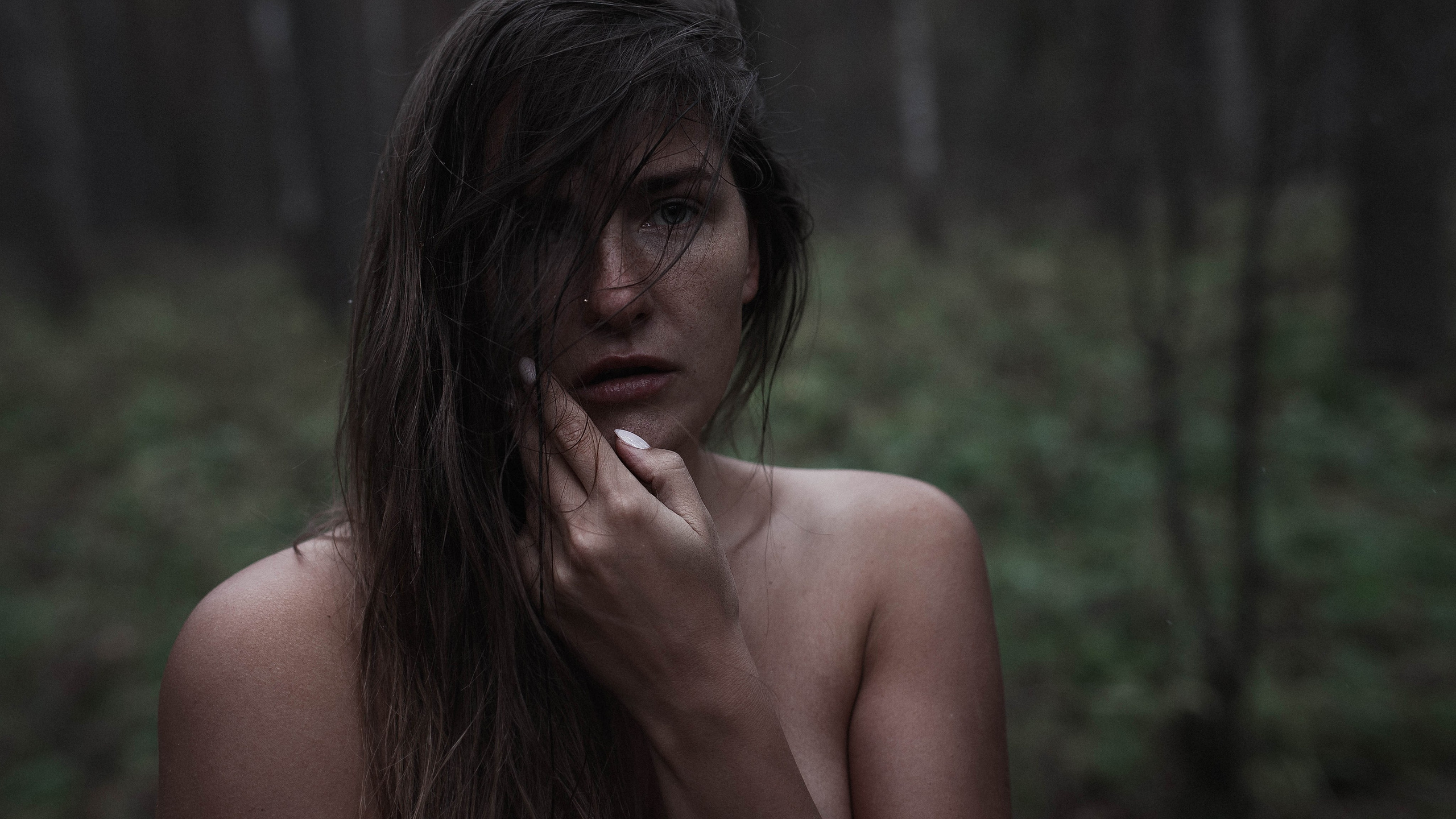 Лес Холод Октябрь. Ню Фотограф Александр Касымов Москва, фотосессии, Химки фотограф