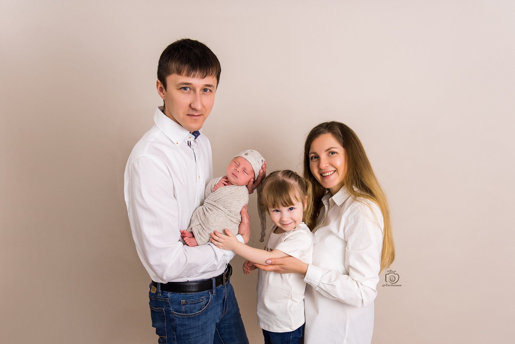 Портфолио новорожденных. Фотограф в Нефтеюганске Мила Аксёнкина