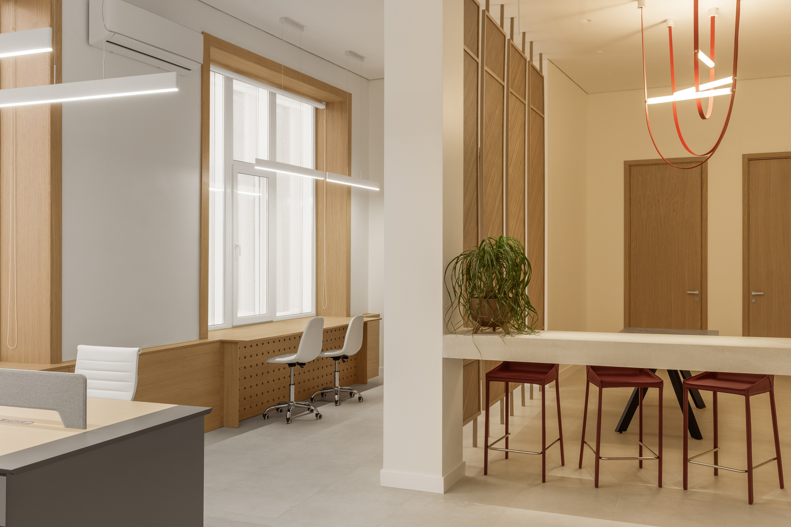 Дарина Иржанова — офис Траст Петролиум. Roman Yakunin — interior photographer in Almaty, Kazakhstan