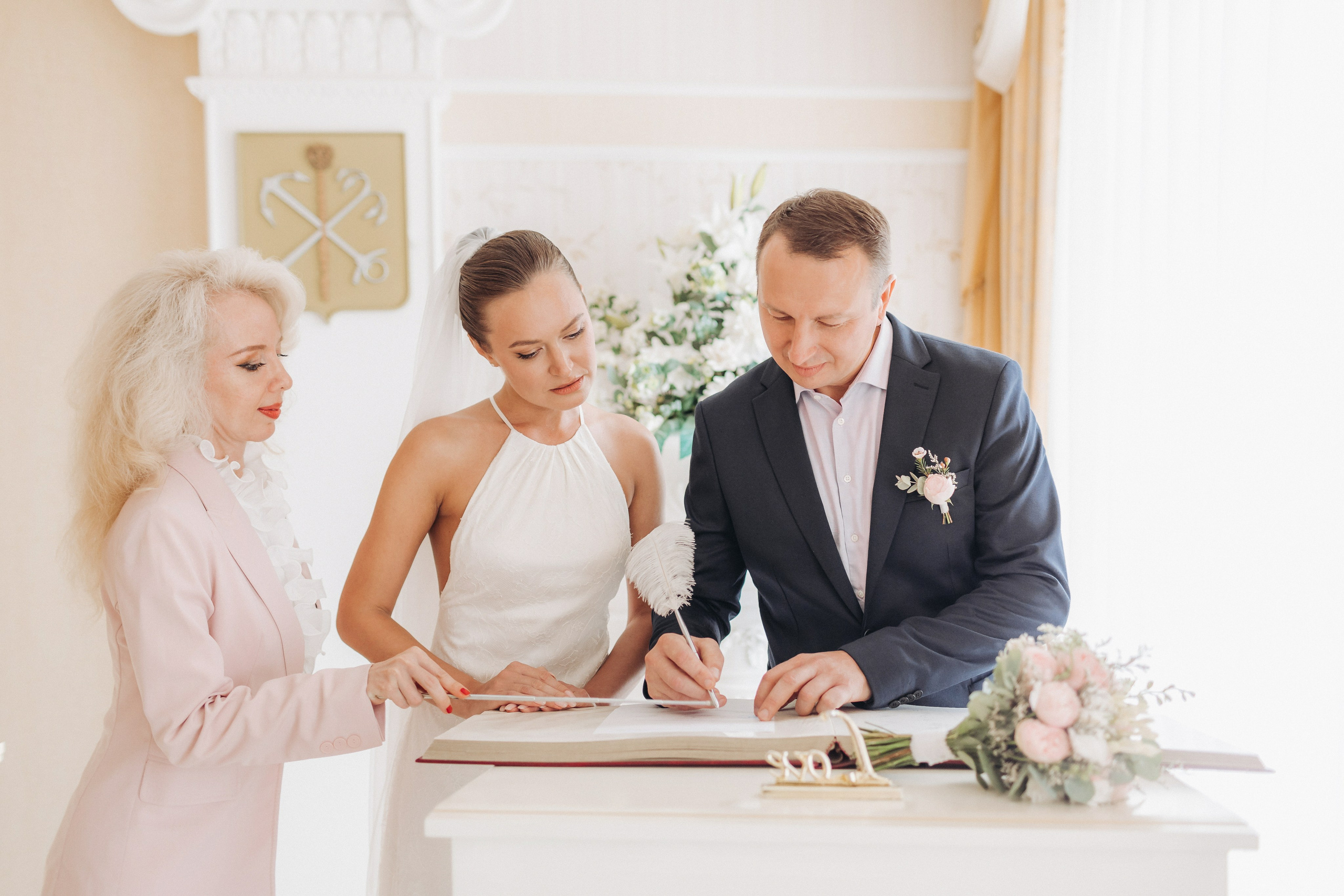 Кирилл и Олеся (Санкт-Петербург, Россия). Destination wedding photographer Peter Letu