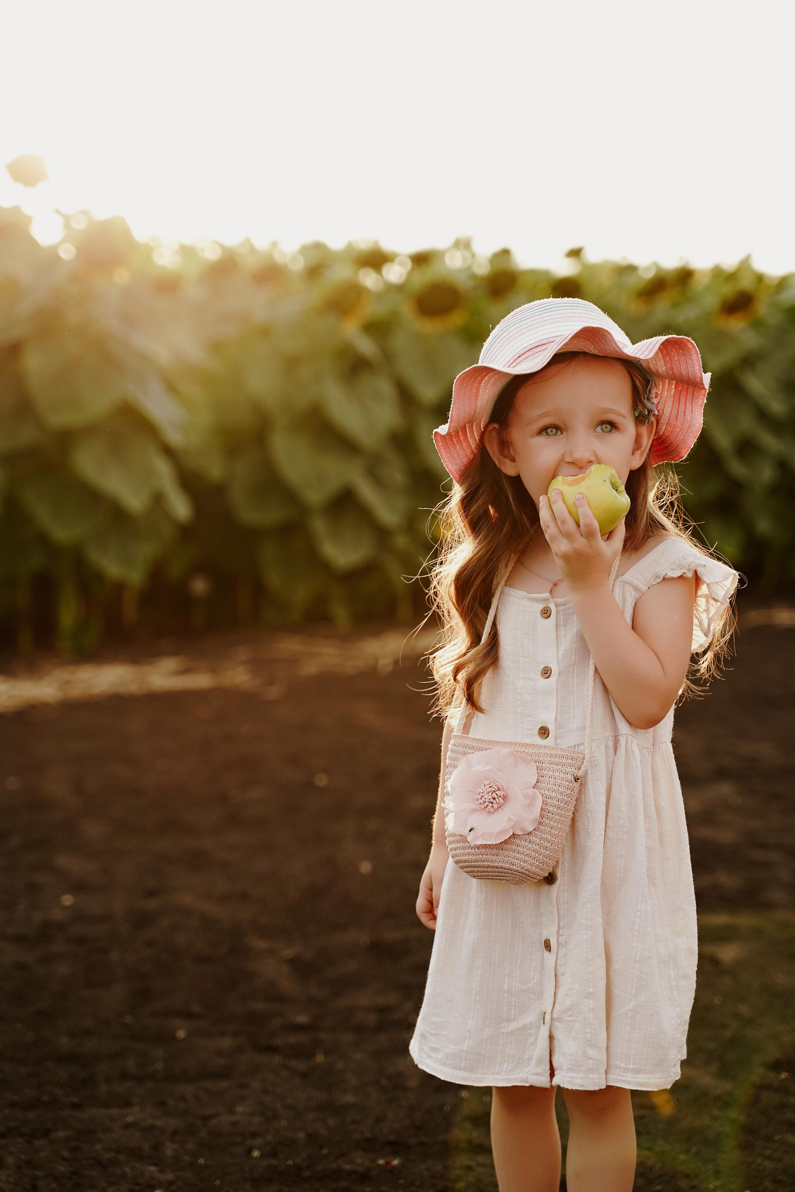 На закате. Фотосъемка и видеосъемка свадеб Липецк