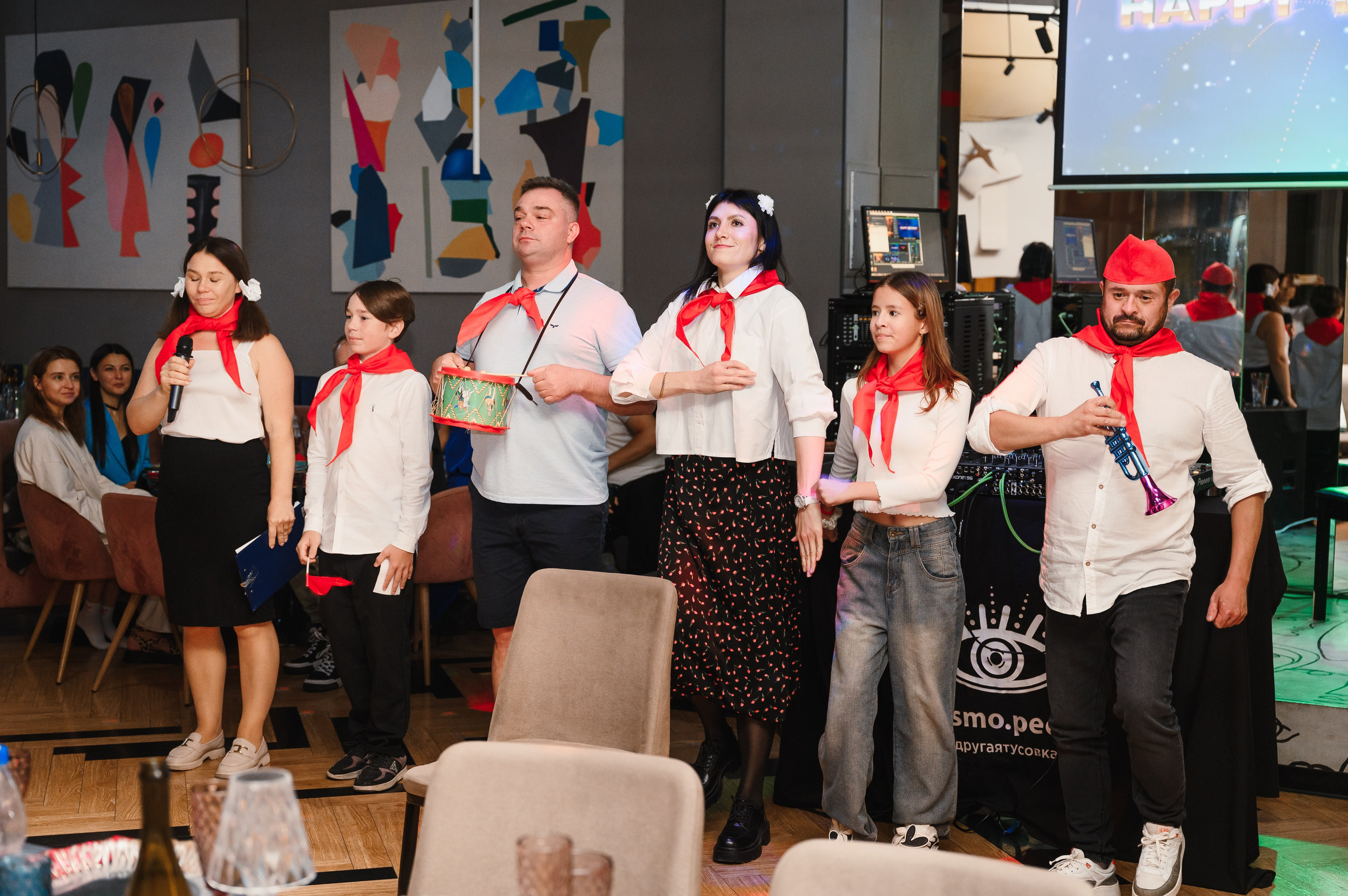 День рождения в формате выступления. Wedding and family photographer USA