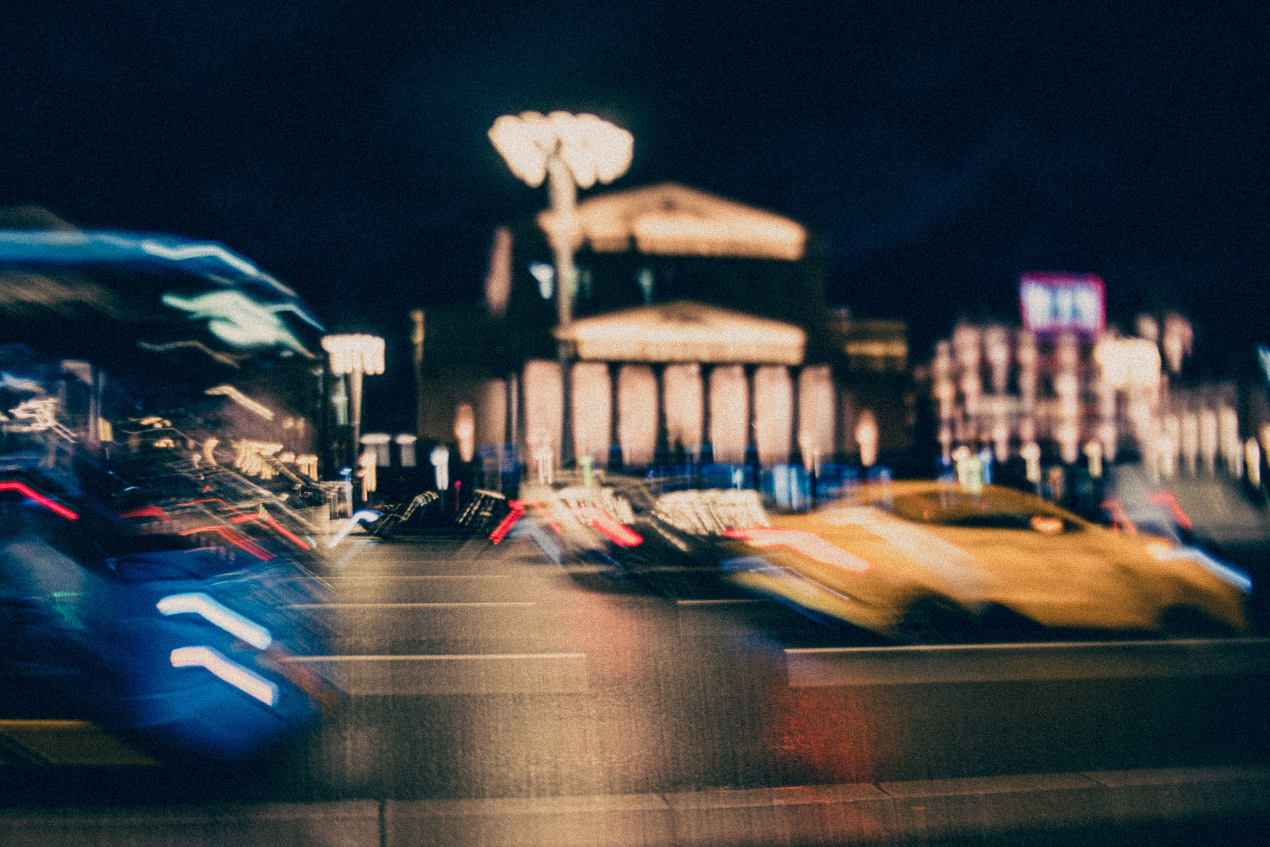 В звучании кисти художника. Фотограф * Вячеслав Скоробогатов * Визульный Артист