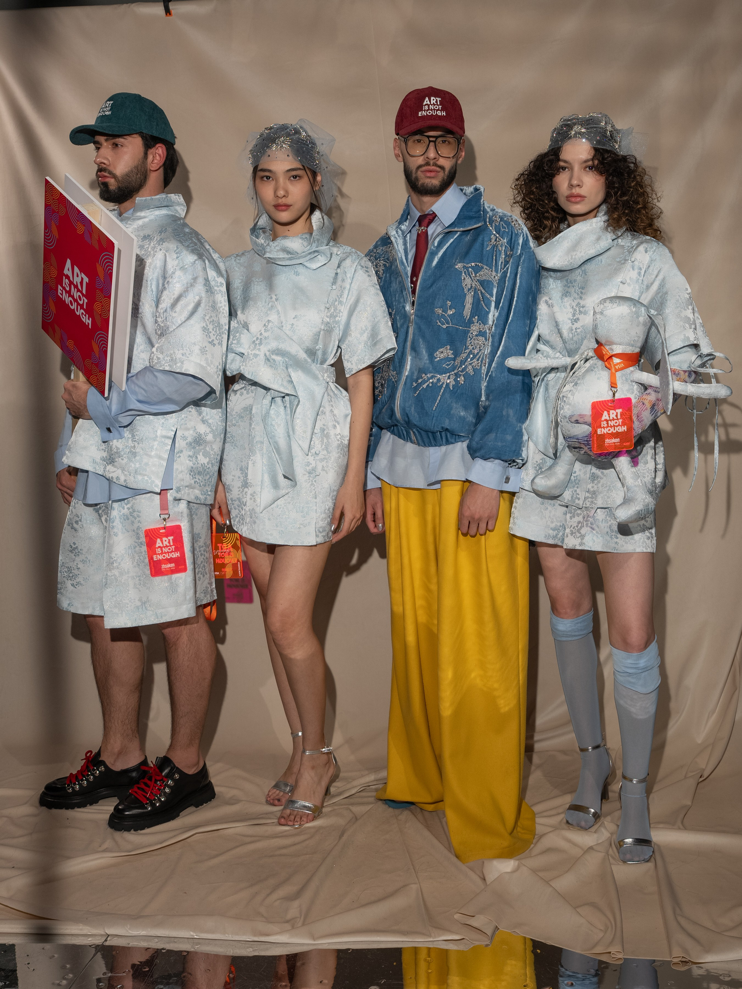 Visa Fashion week Almaty Backstage Day 3. Сайт Алматинского НЮ АРТ, будуар и фэшн фотографа Дениса Карпенко