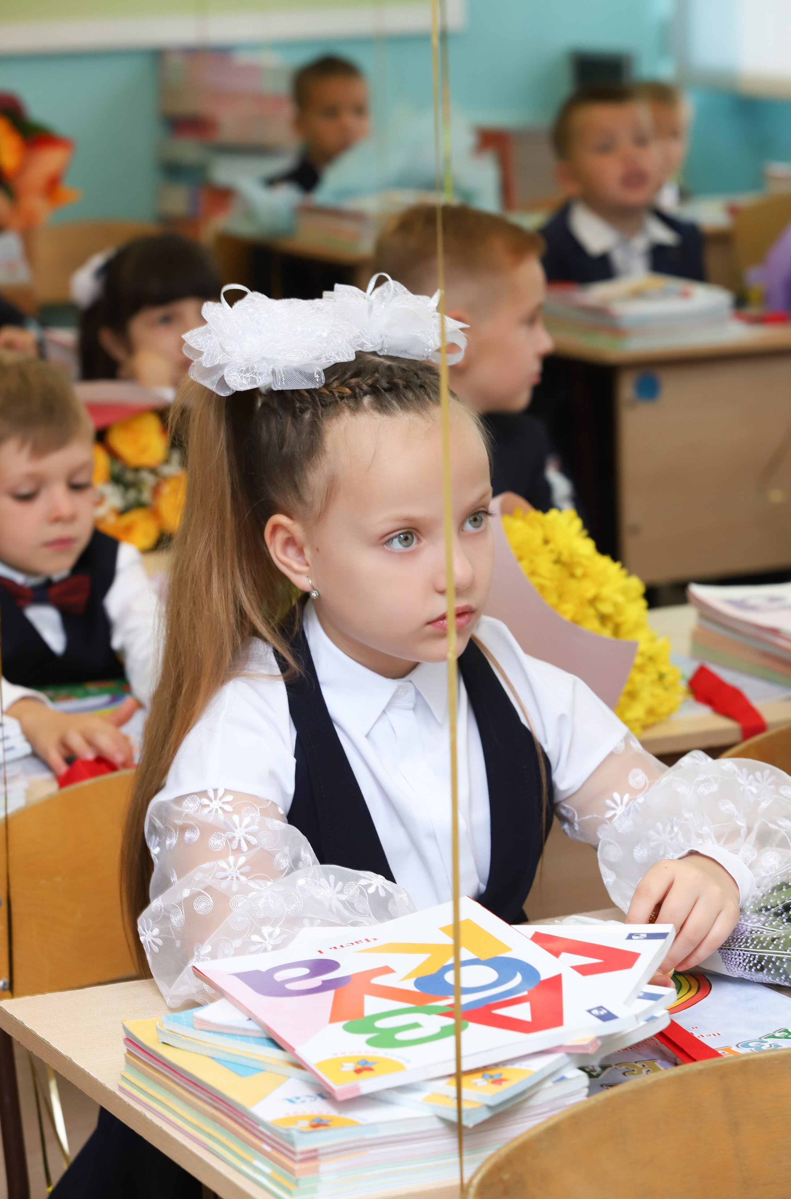 Портреты. Младшая школа. Выпускные альбомы в Москве и Подольске