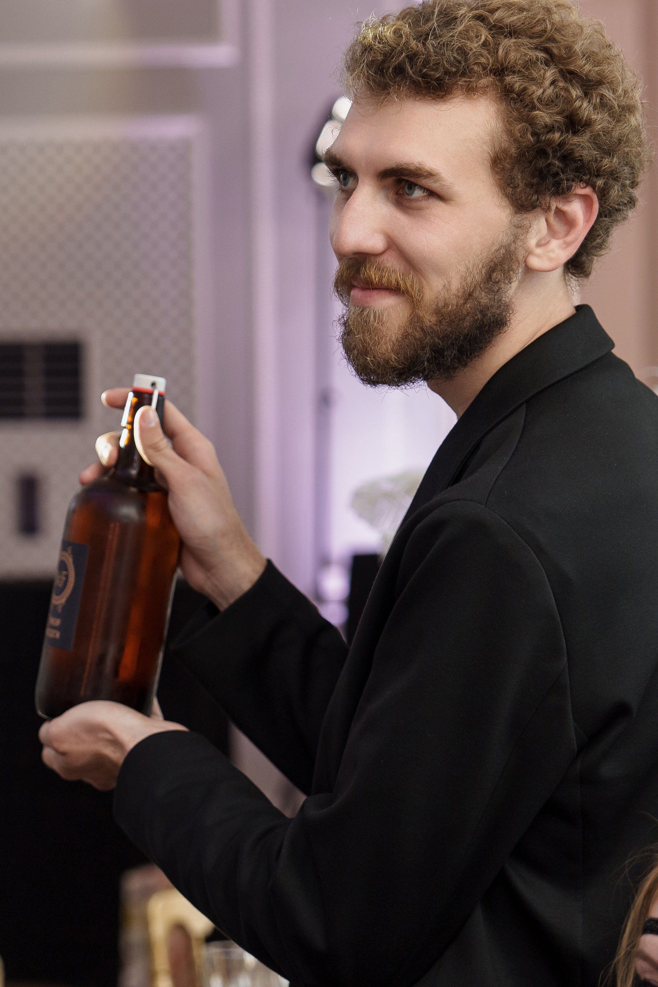 День рождения в особняке Путилова. Андрей Сухинин репортажный свадебный фотограф Санкт-Петербург