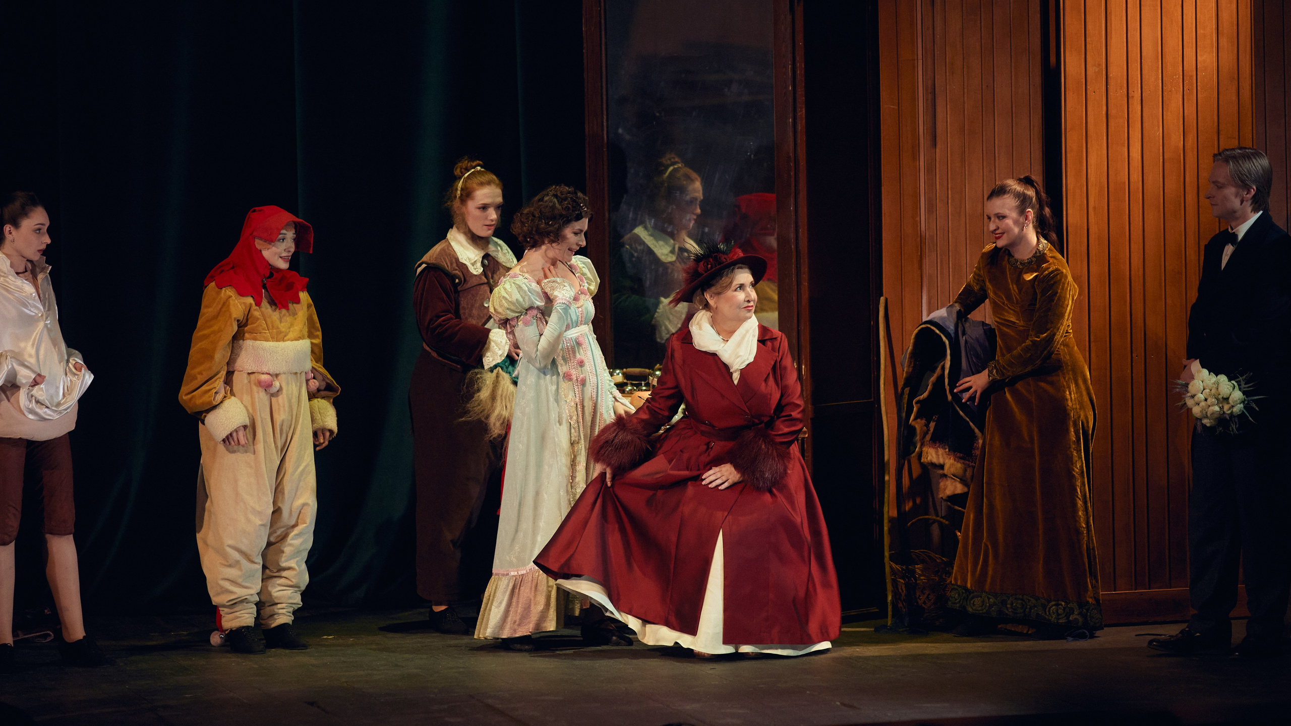 Театр. Фотограф Юлия Маринина