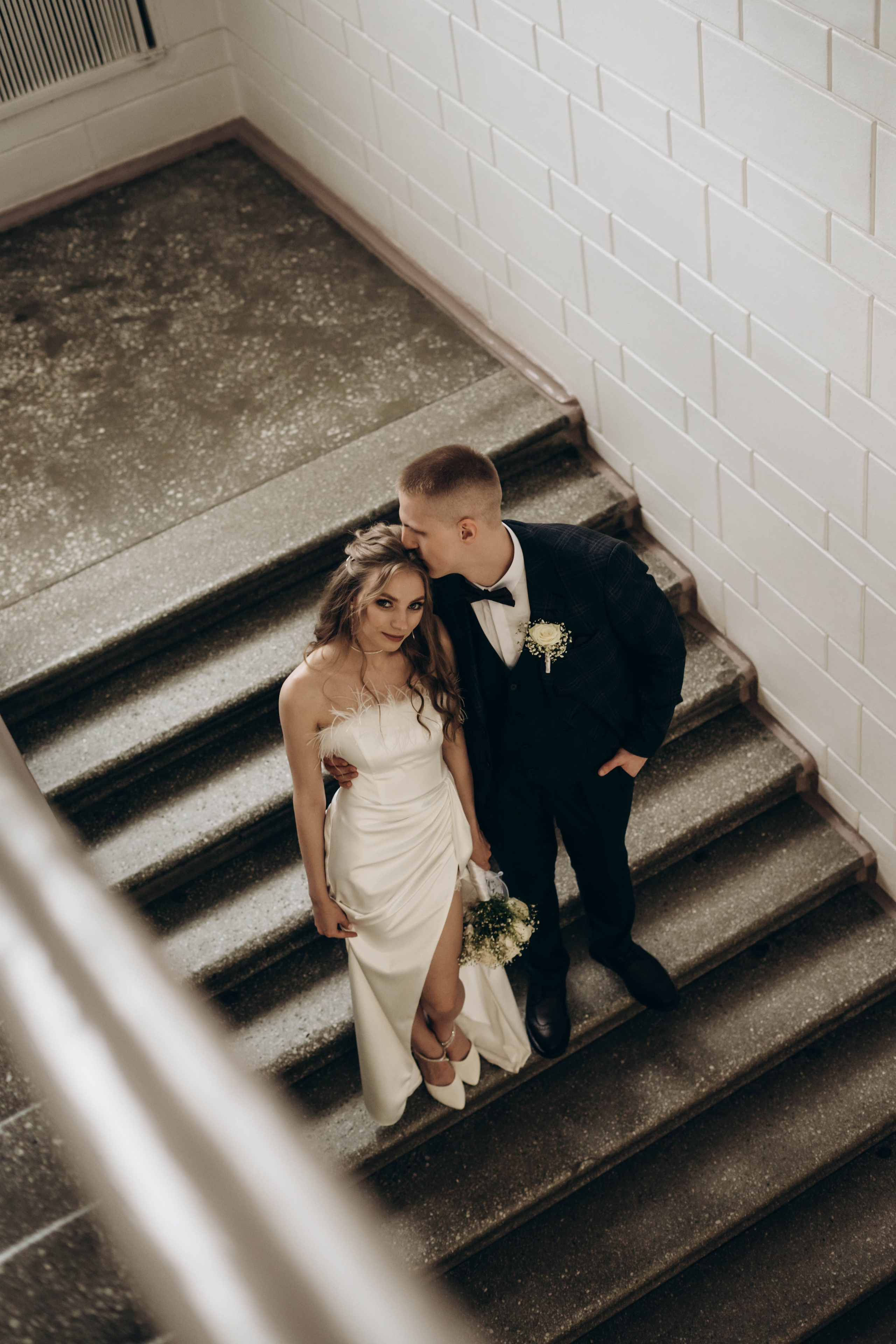 Ксюша и Леша: свадебная съемка в Художественном музее. Фотограф в Иркутске