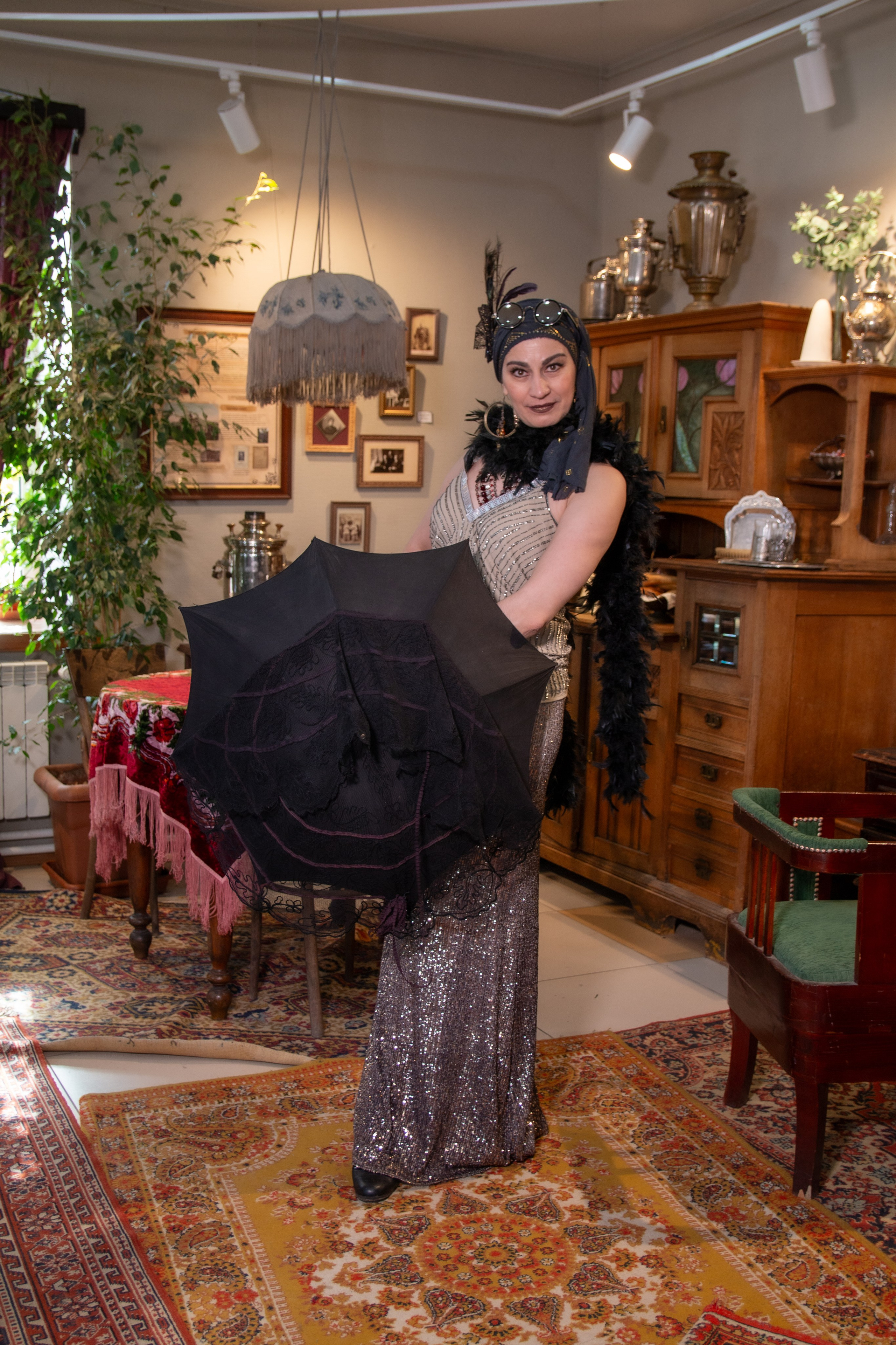 Танец в музее. Экспозиция Томск купеческий. Модель Лана Чернявская. Ваш фотограф Северск | Томск