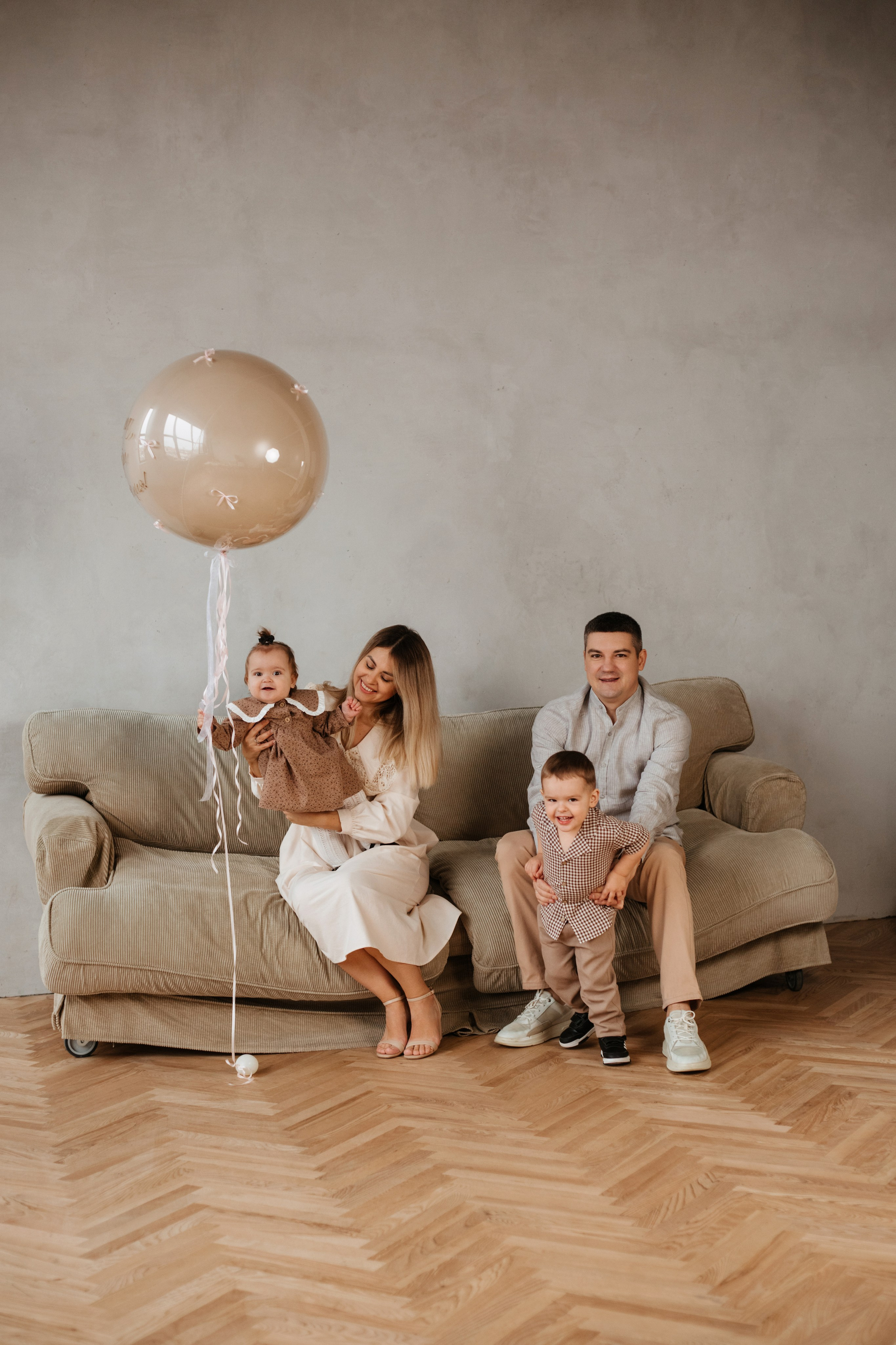 Эмма с семьей. Фотограф в Волгограде и Москве | Анастасия Лаврова