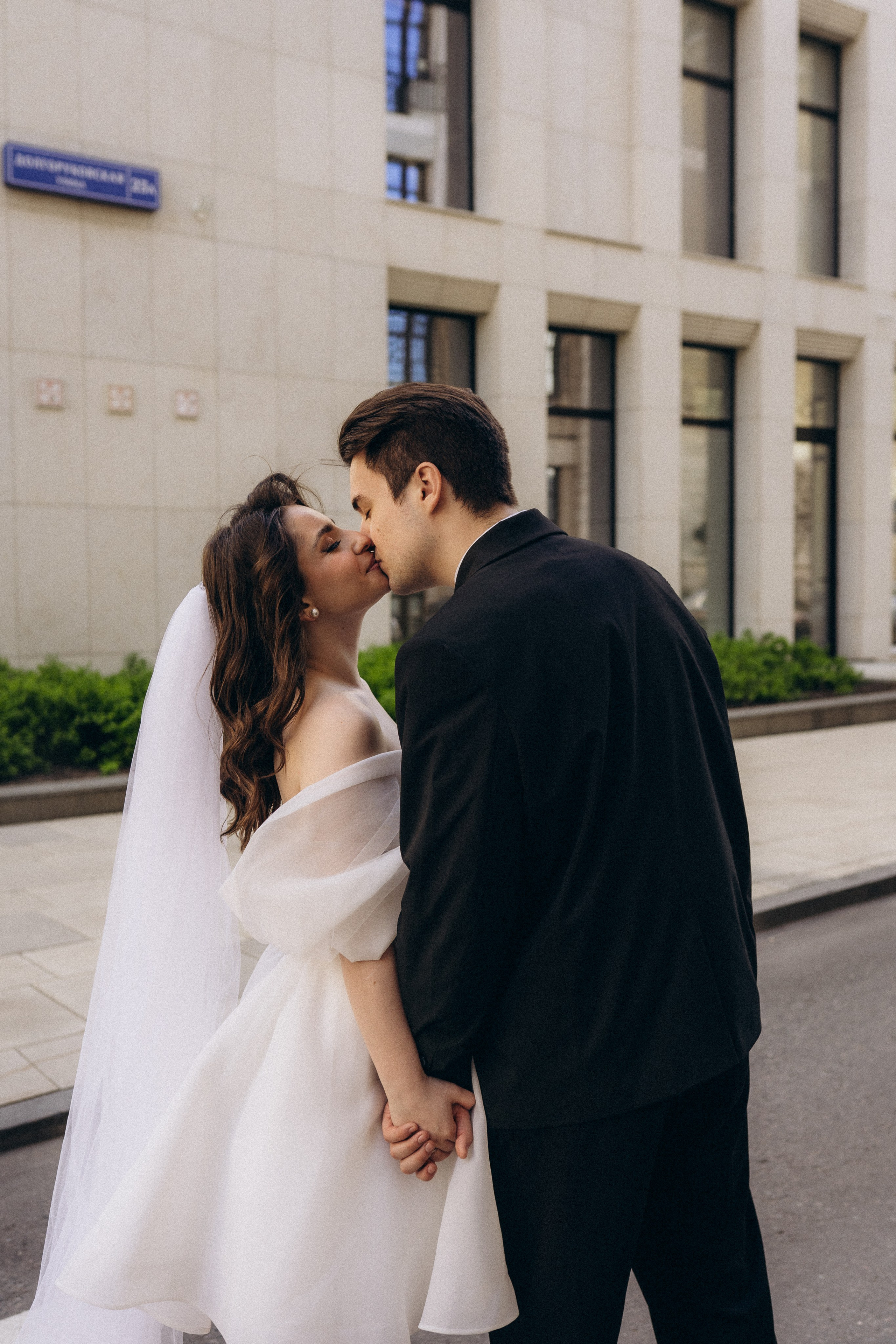 Свадебная фотопрогулка в Москве по центру города. Свадебный фотограф в Москве Анна Полушина