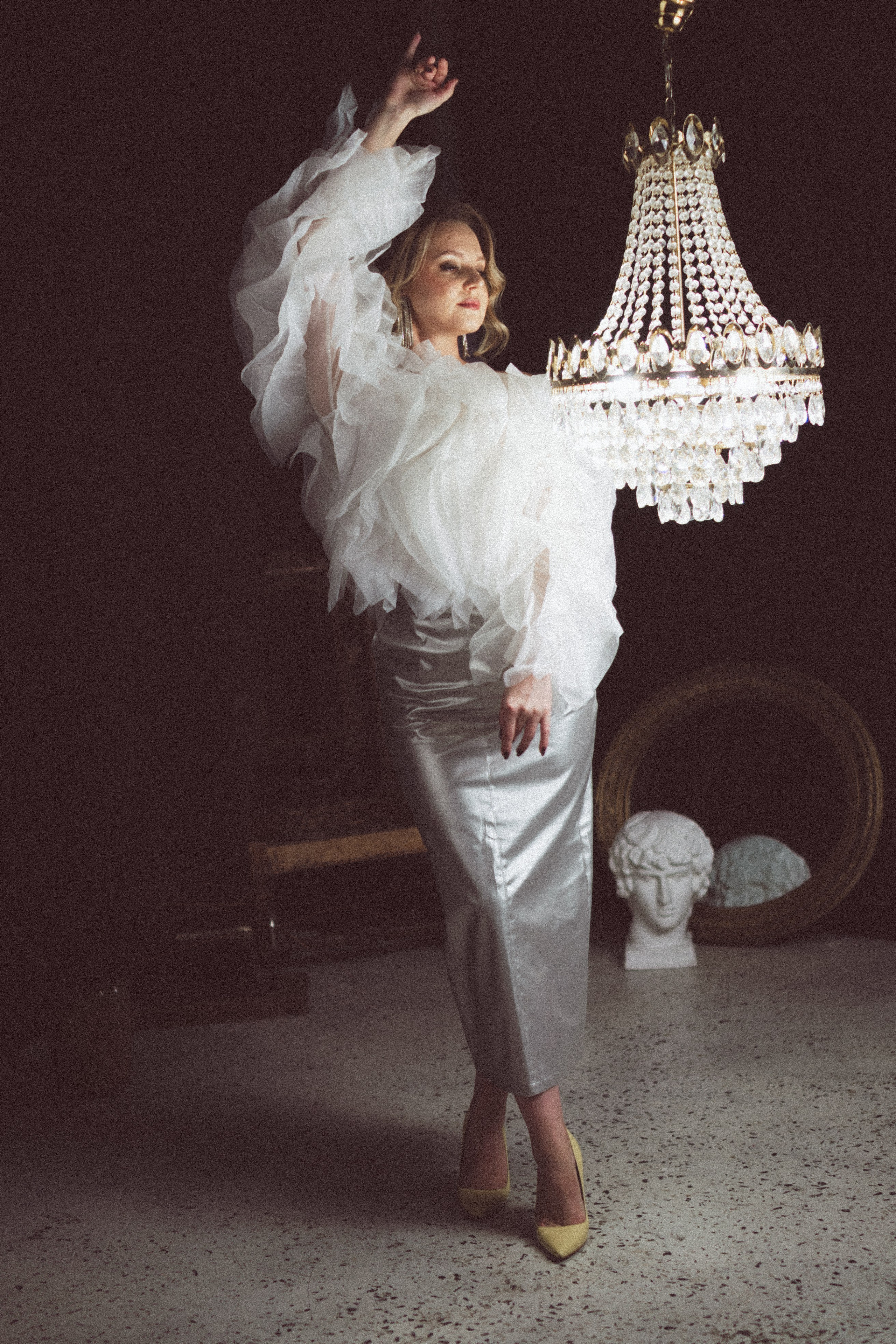 НОВОГОДНЯЯ ФОТОСЕСИИЯ В СТУДИИ ДЛЯ ДЕВУШКИ И ПРОГУЛКА ПО ЧЕРНЫШЕВСКОЙ. Профессиональный фотограф, Санкт-Петербург — Виктория Богомолова