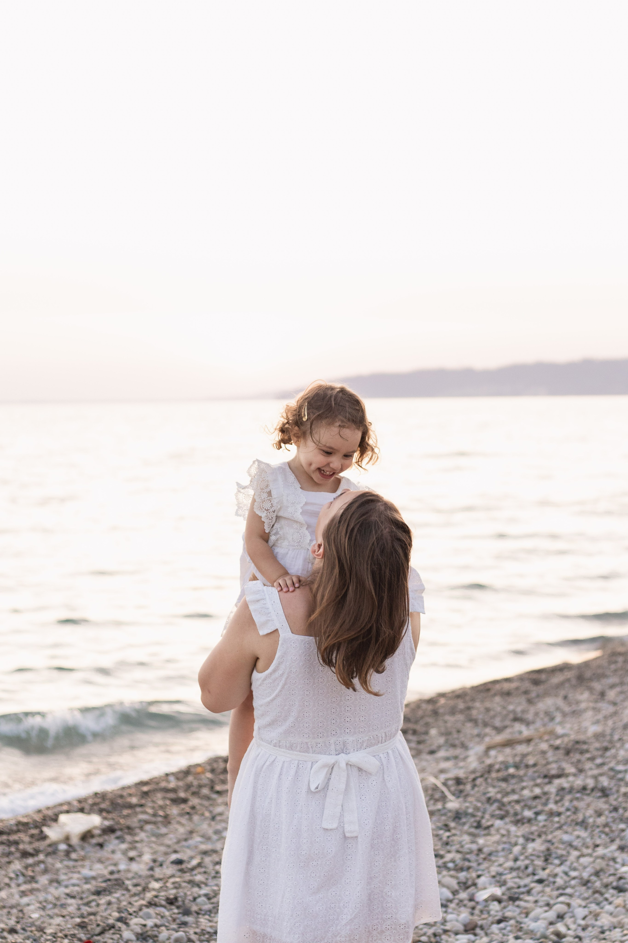 Даша и Анечка. Семейный фотограф в Абхазии Давиденко Инна