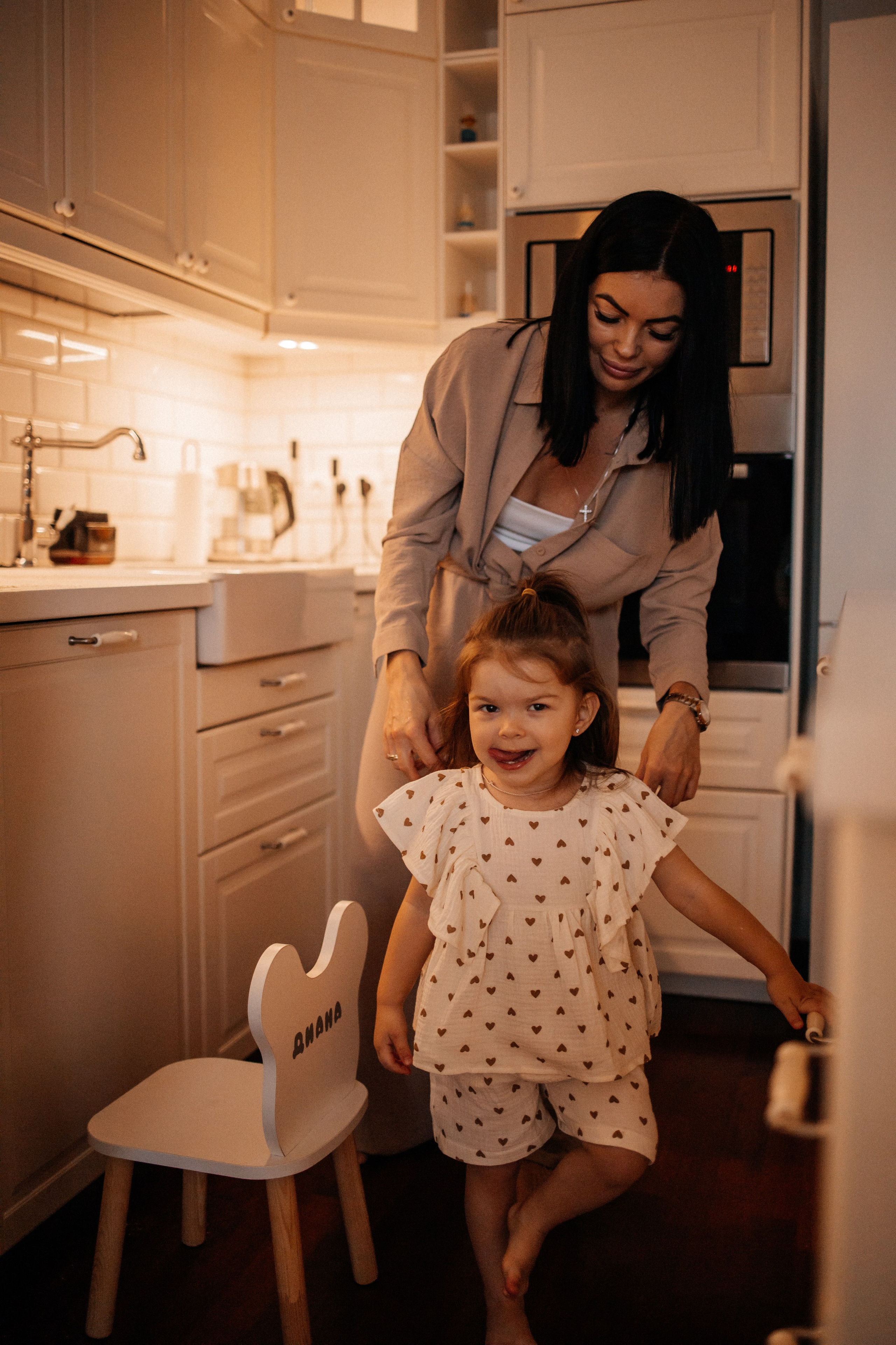 Домашняя фотосессия на кухне. Фотограф Алия Танцыкужина