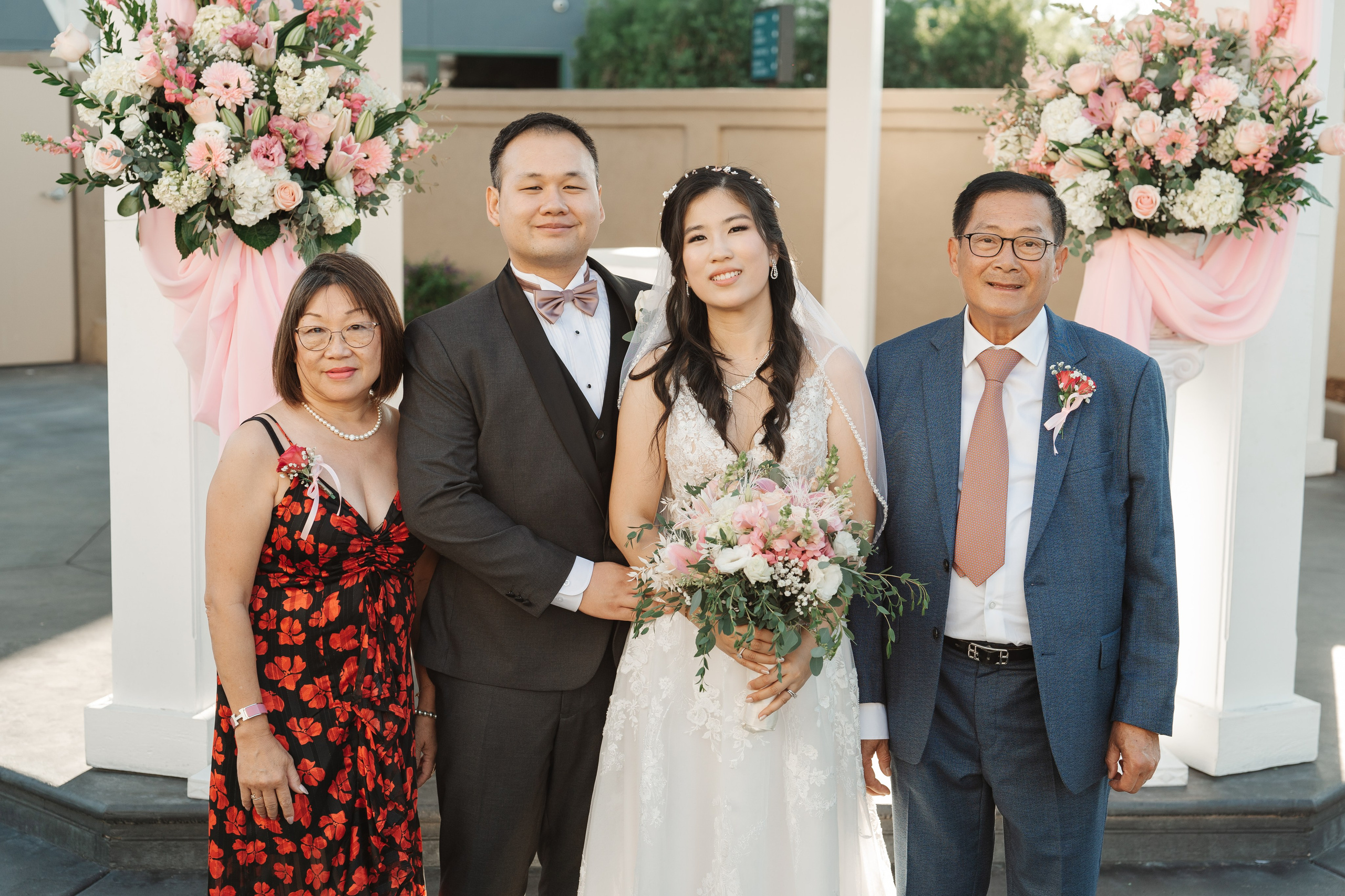 2025-08-16_AndreaChristopher. Ретушер Зенькевич Света