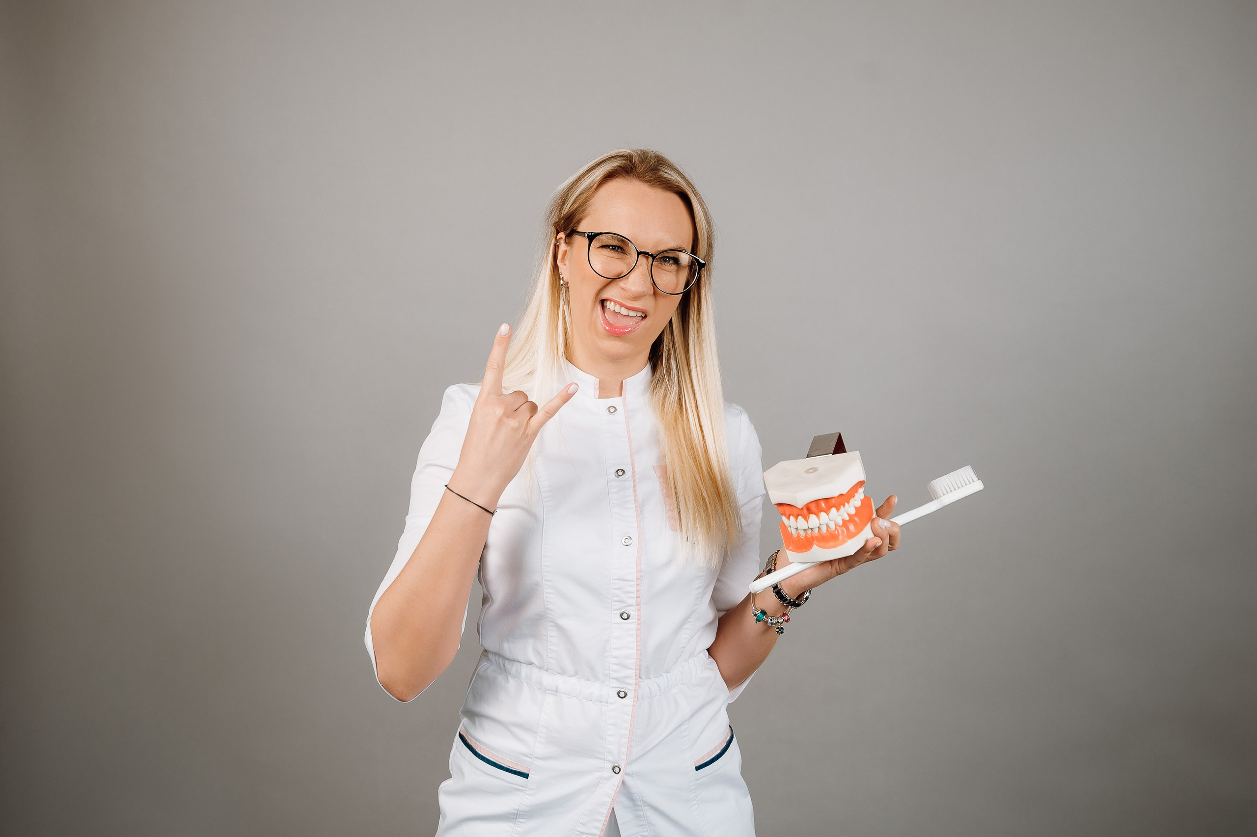 Контент для стоматологии. Свадебный и семейный фотограф в Красноярске Анна Туз