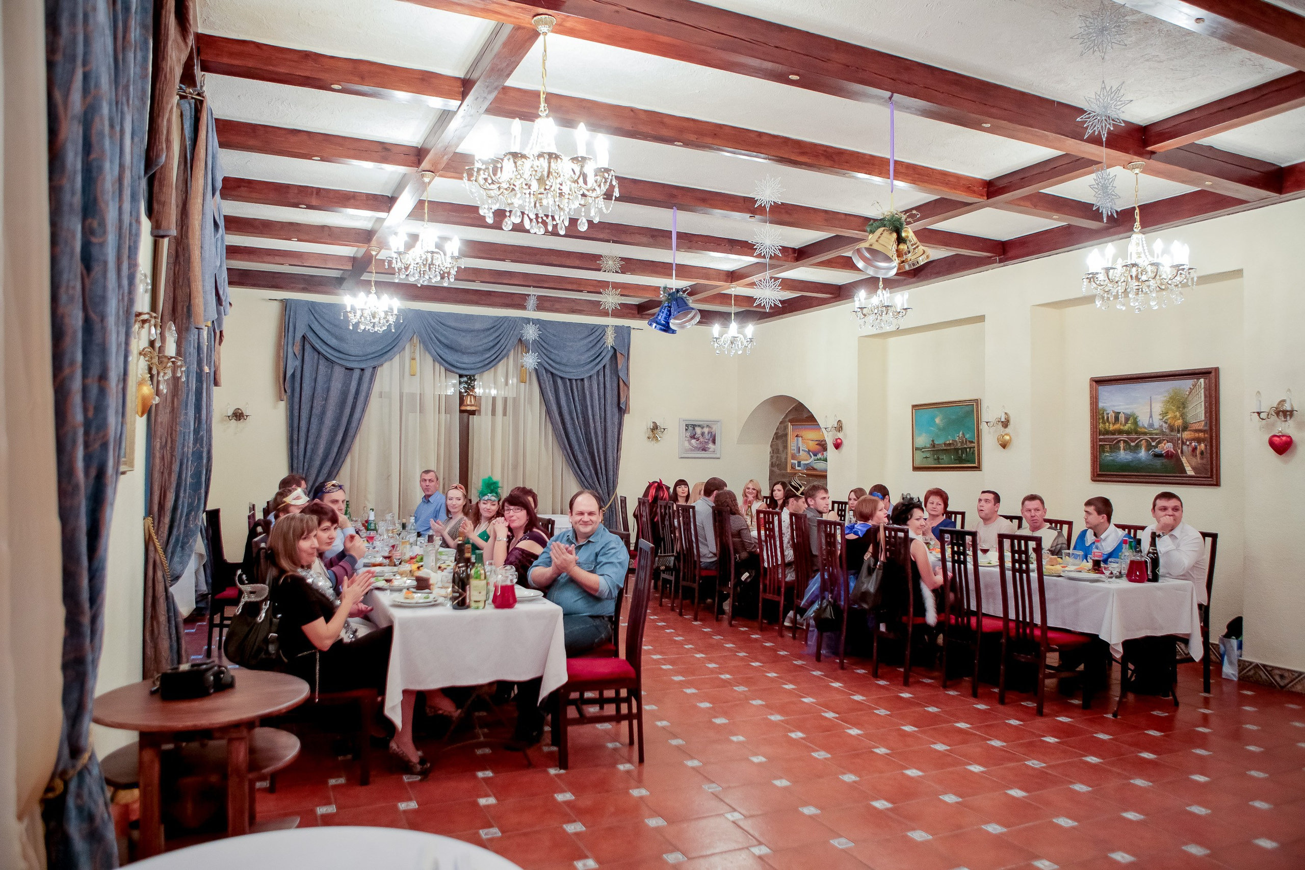 Корпоратив. Max Matvich and Victoria Basova are professionals in their field