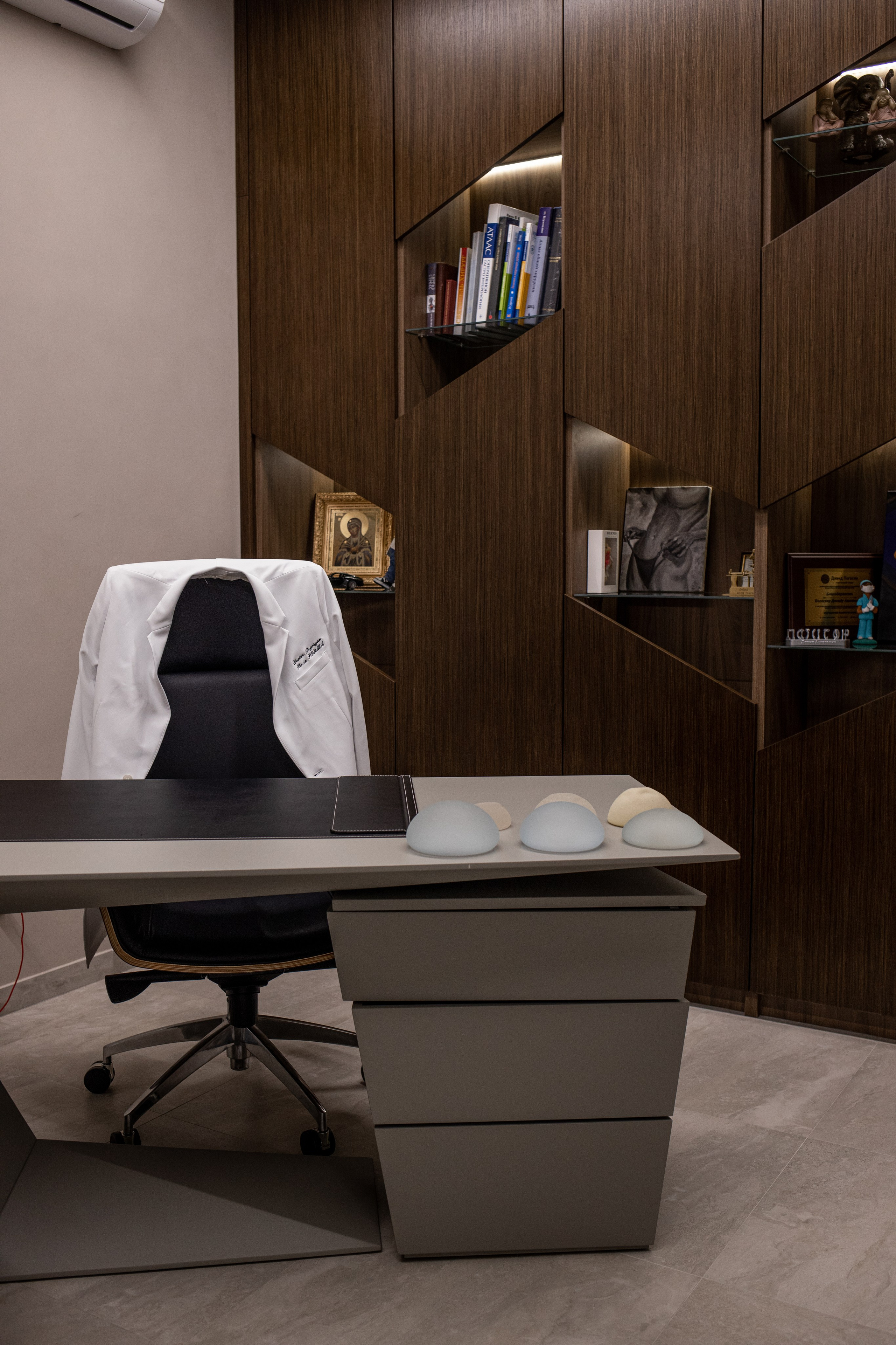 Клиника пластической хирургии «Форма». Алексей Дьяков. Photo • Video • Event