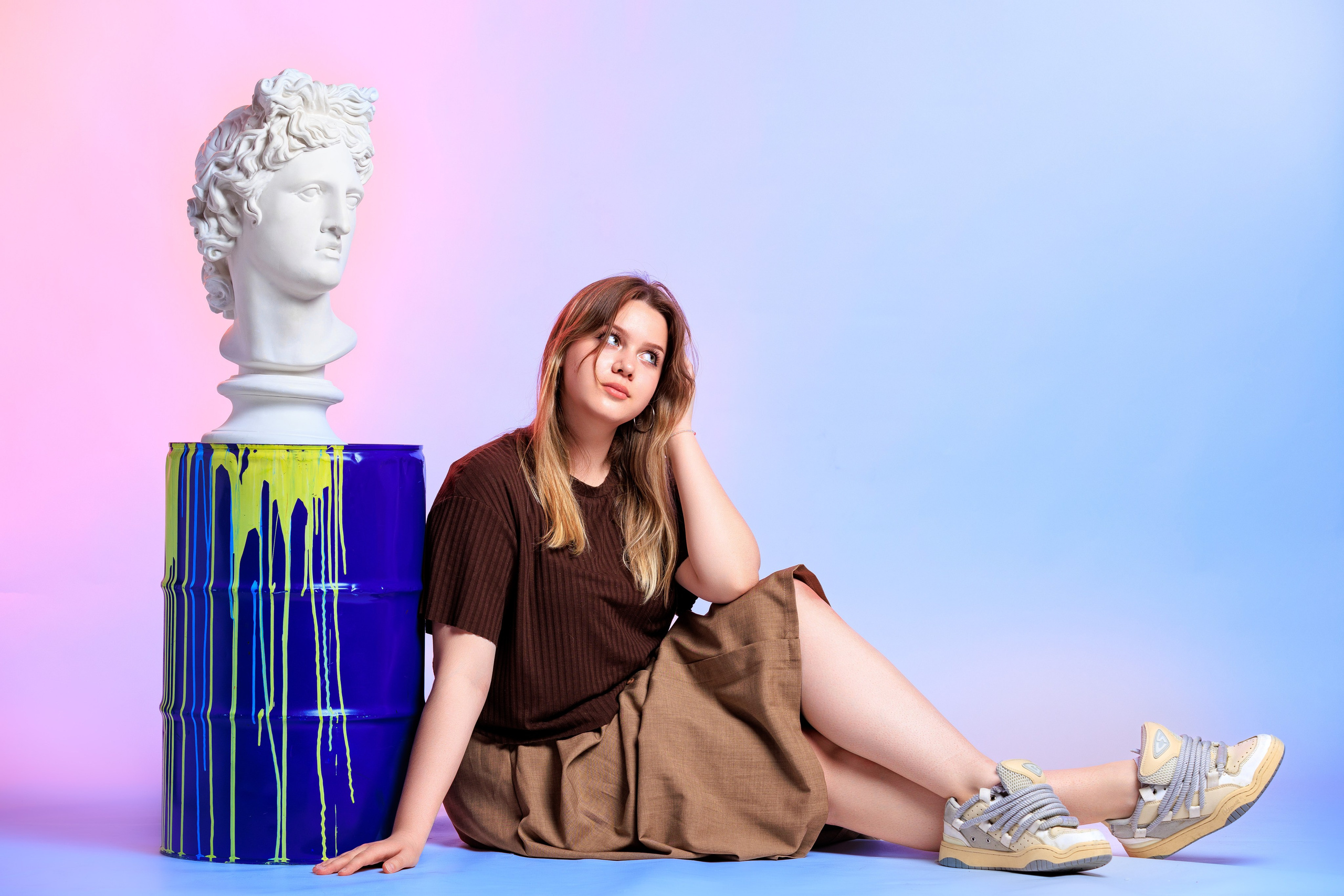 Смотреть фотки в фотостудии. Выпускные альбомы Геленджик, Новороссийск, Краснодар, Туапсе