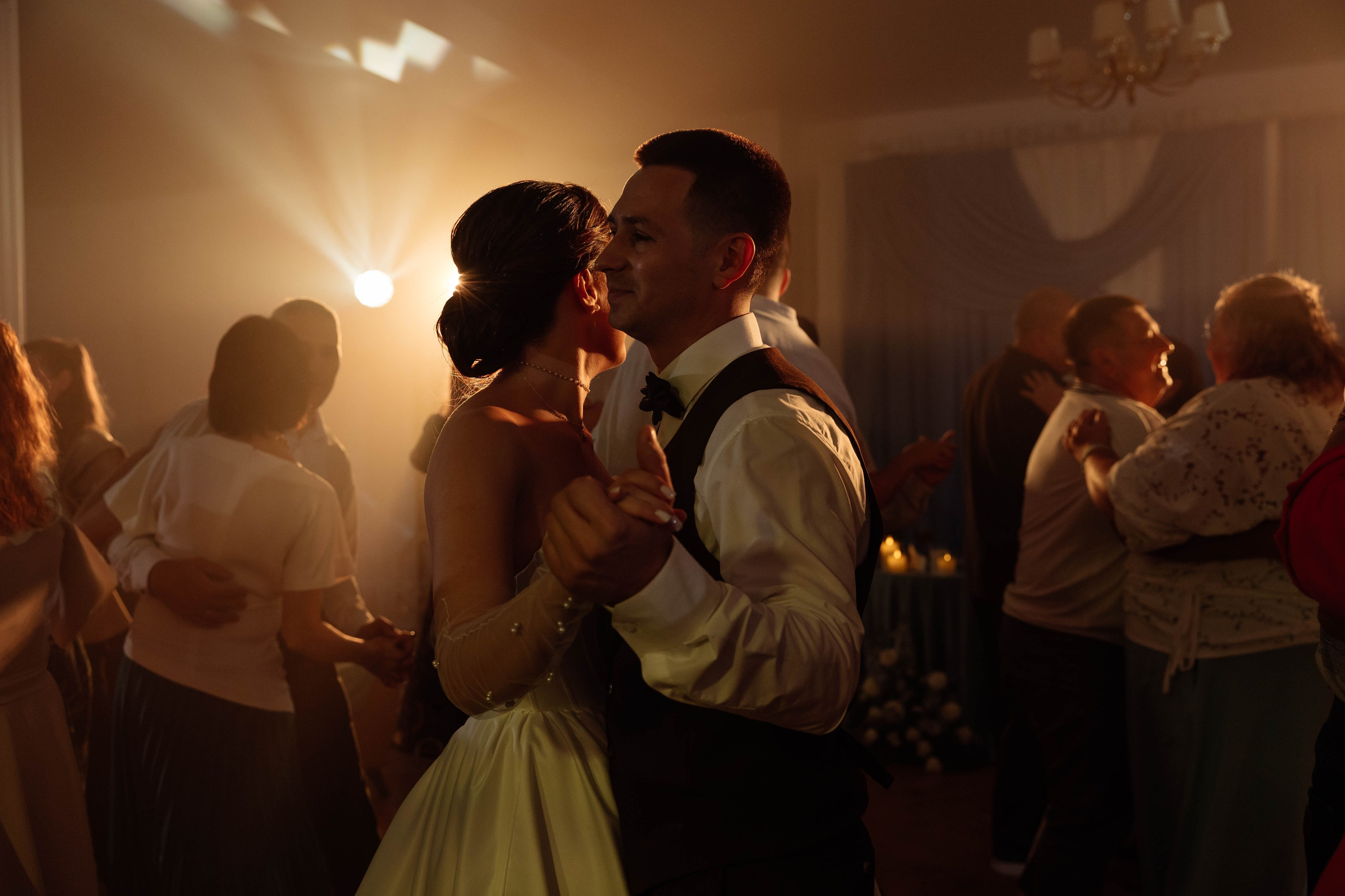 Ян & Марина. Свадебный фотограф Красноярск Элина Леонова