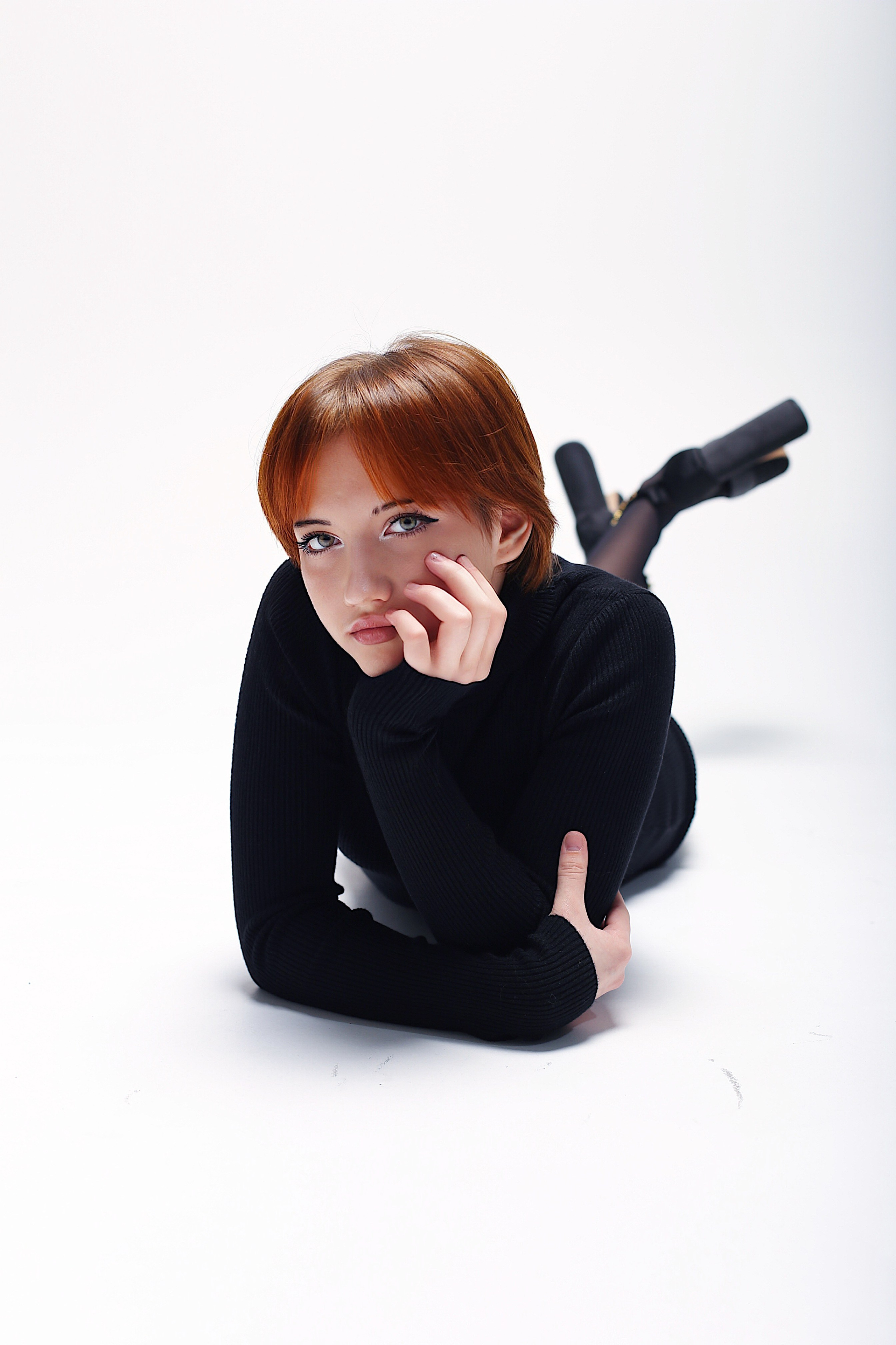 Мира. Студийная съемка 14 лет. Фотограф Пирумян Анна. г. Сургут, г. Воронеж