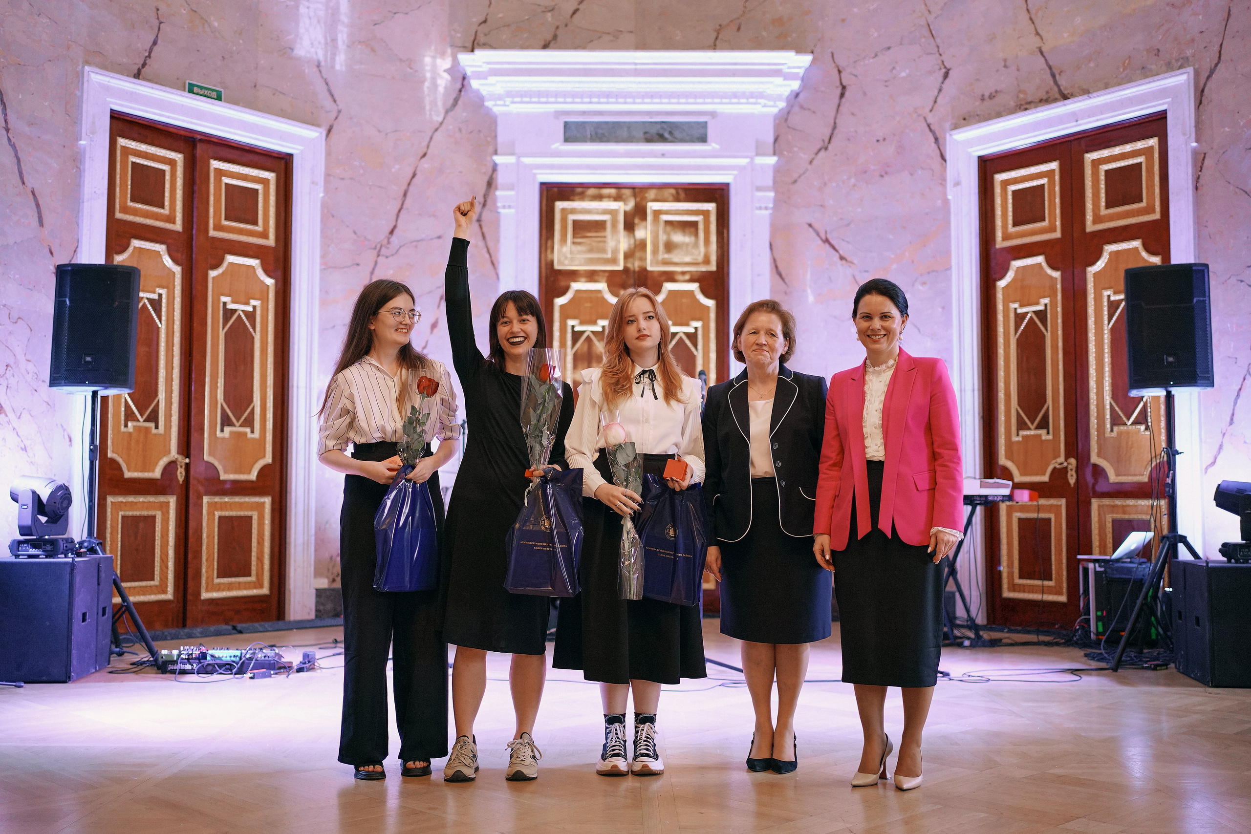 «Награждение лучших выпускников Центрального района 2023»