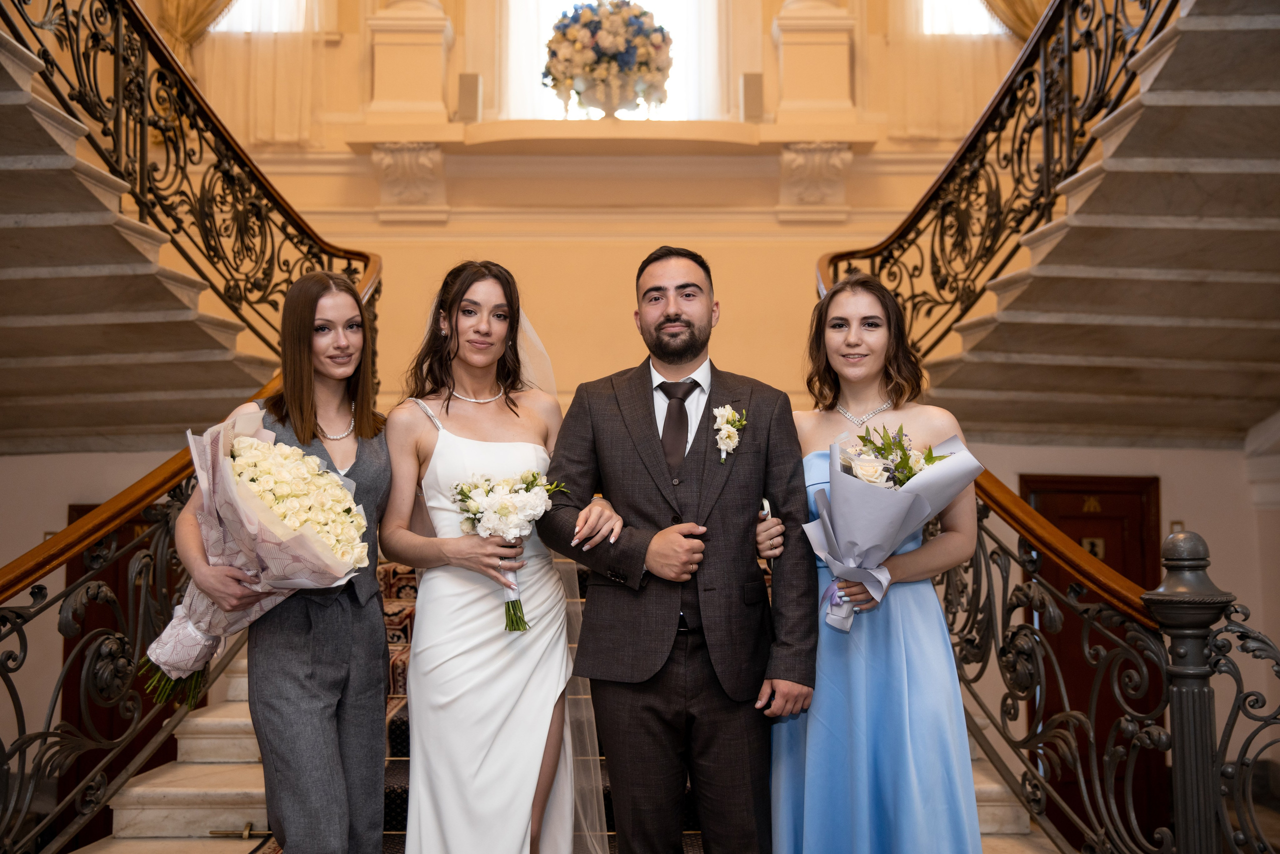 Анна и Александр / Прогулка + ЗАГС. Свадебный и семейный фотограф в Москве Диана Левченко