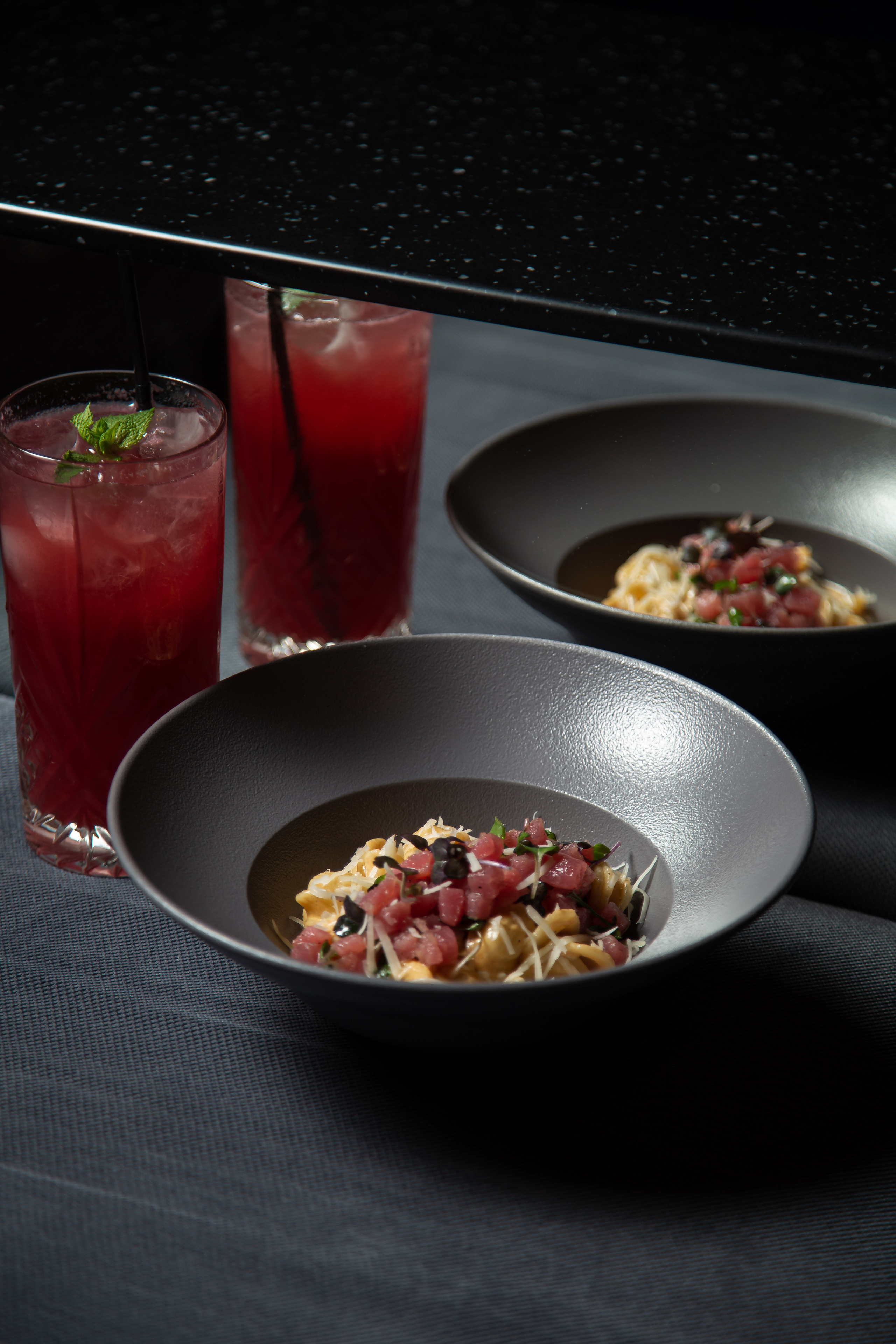 Фотограф Москва — найти фотографа в Москве для съемки в ресторан