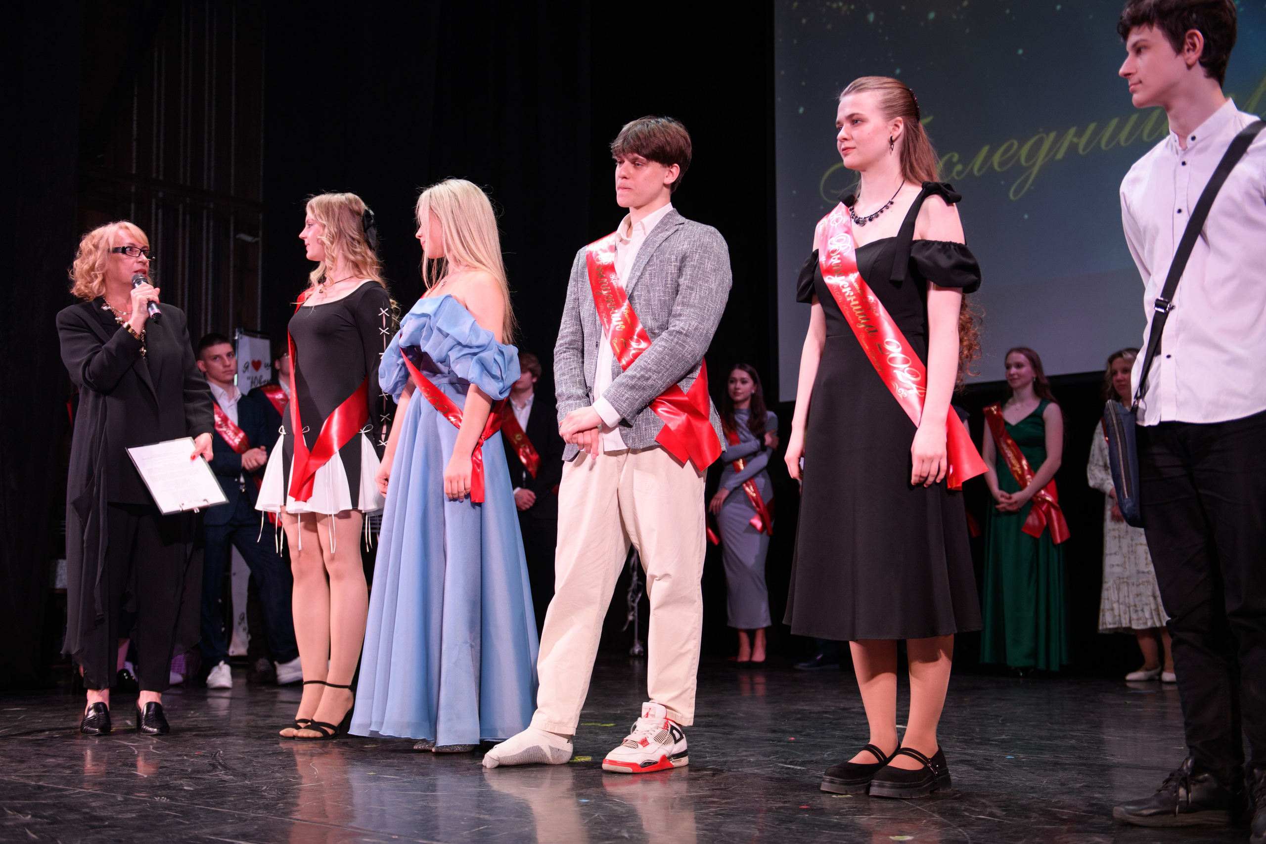 Фотосъёмка торжественного вечера выпускников. Организация и проведение фотосъемок в Санкт-Петербурге. Фотограф Смирягин Илья