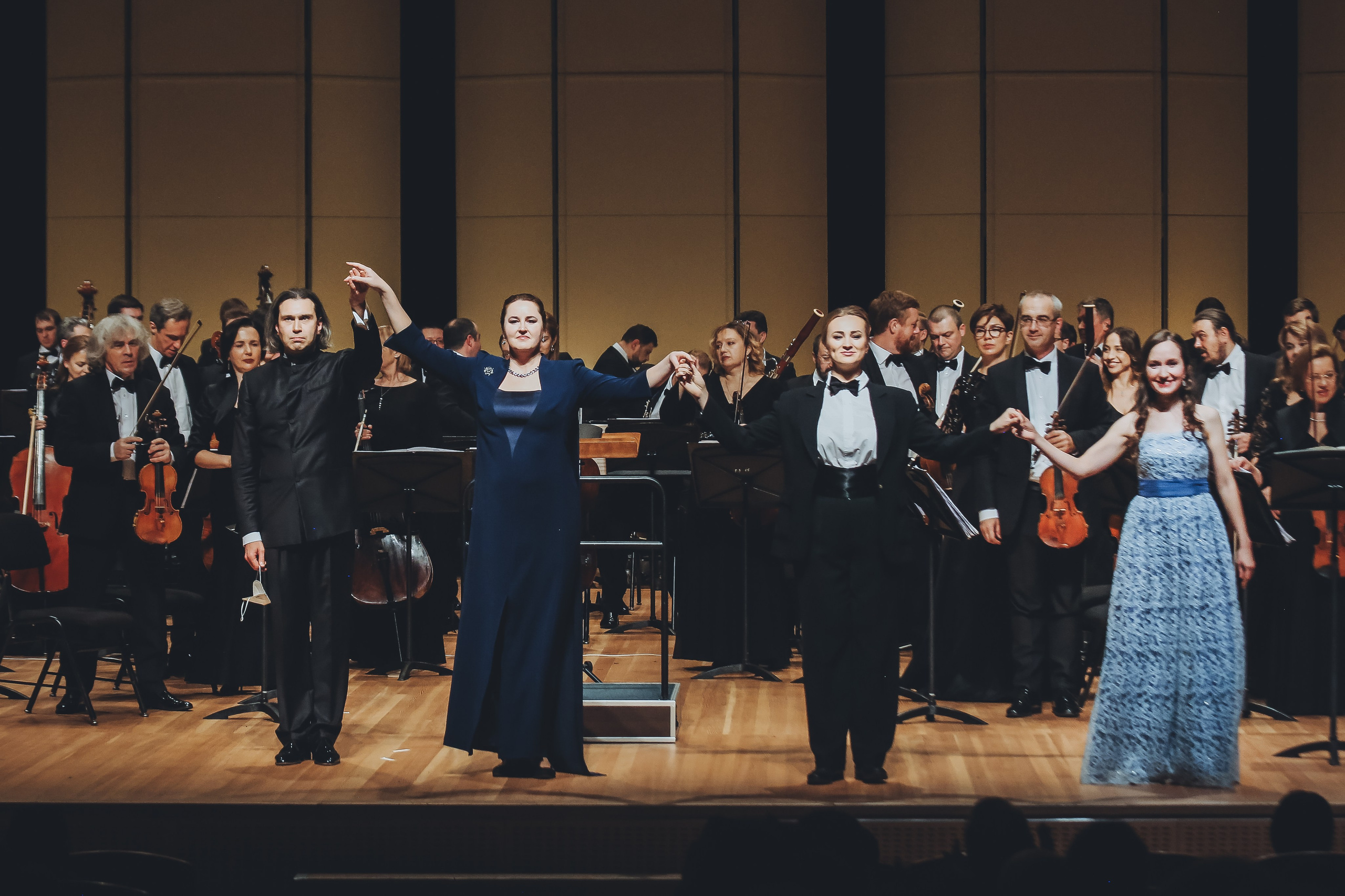 Фестиваль «Другое пространство» 2020. Дарья Письменюк / Darya Leitstern — фотограф, музыкант, журналист, путешественник