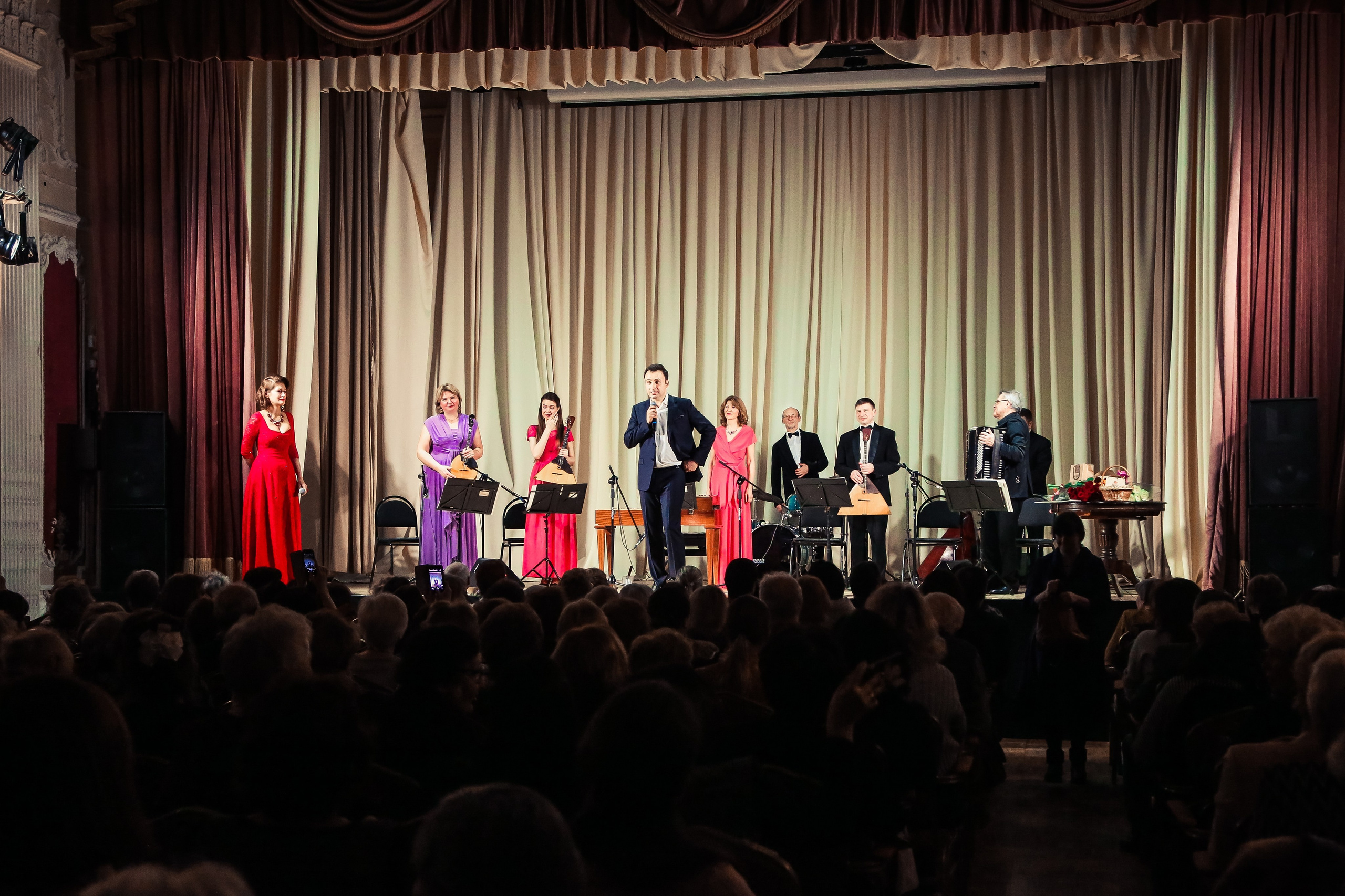 Выступление в Москонцерте. Дарья Письменюк / Darya Leitstern — фотограф, музыкант, журналист, путешественник