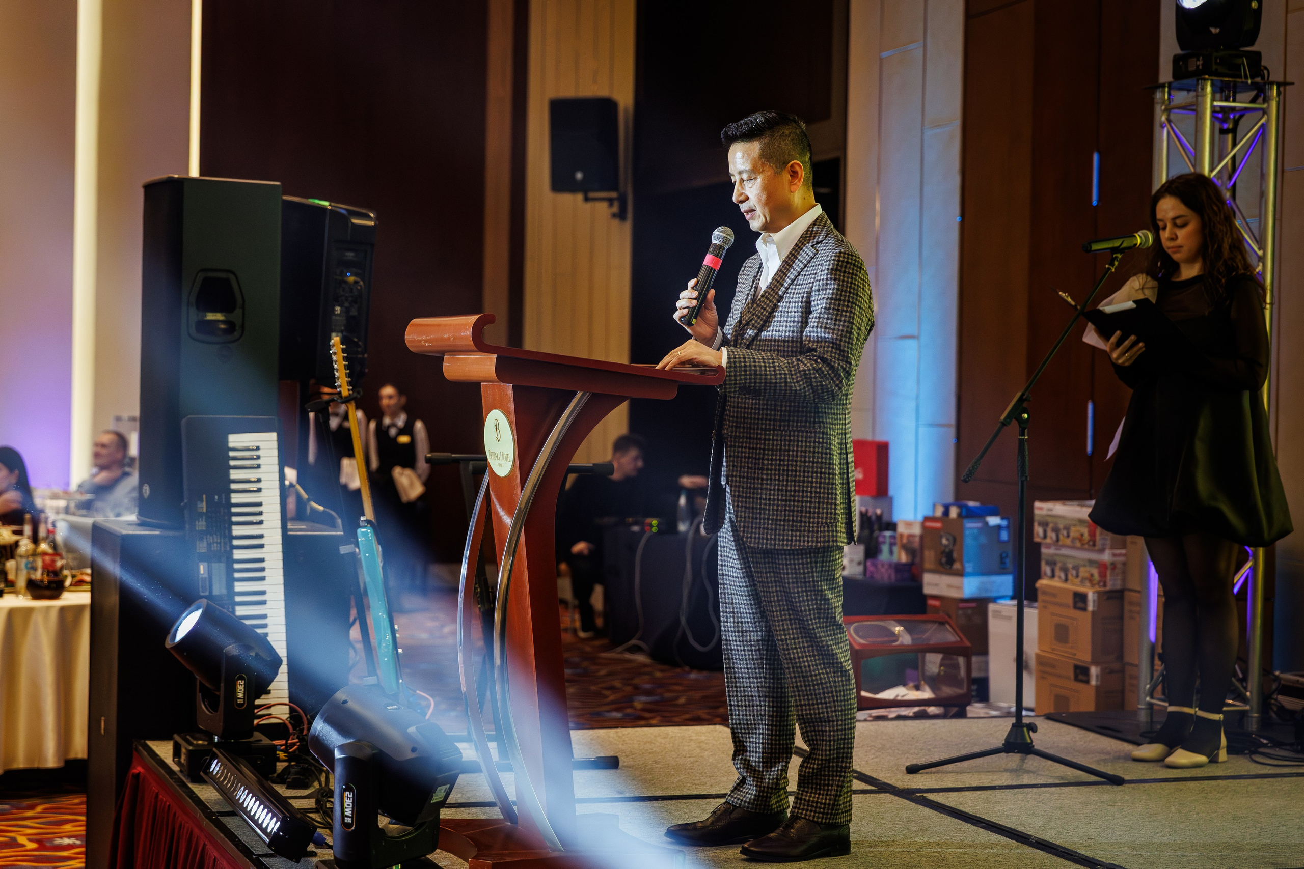 Новогодний корпоратив Отеля «Пекин». Репортажный фотограф Минск ❘ Костецкий Илья ❘ Беларусь