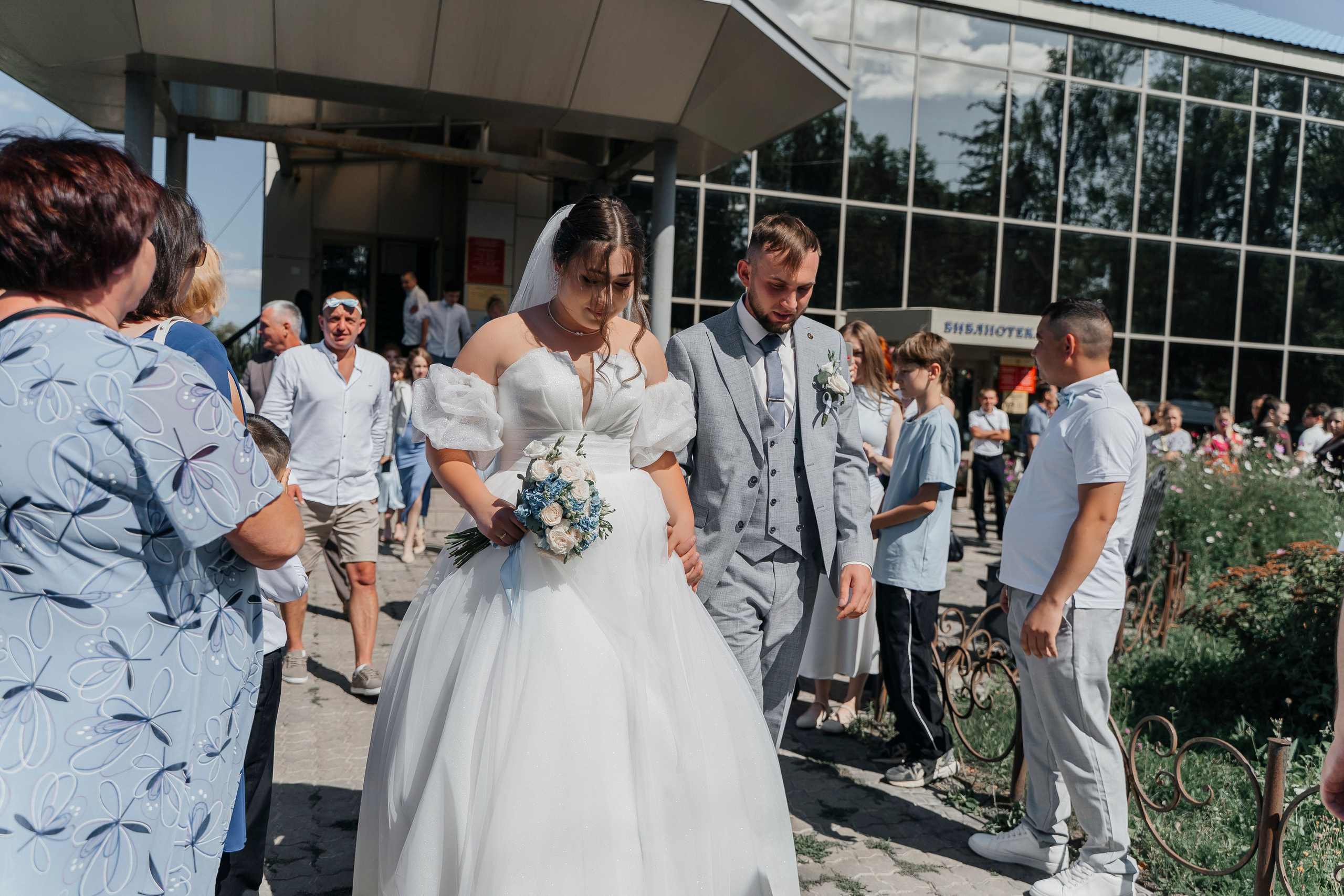 Свадебная фотосъёмка в ЗАГСЕ. Свадебный фотограф видеограф Чебоксары