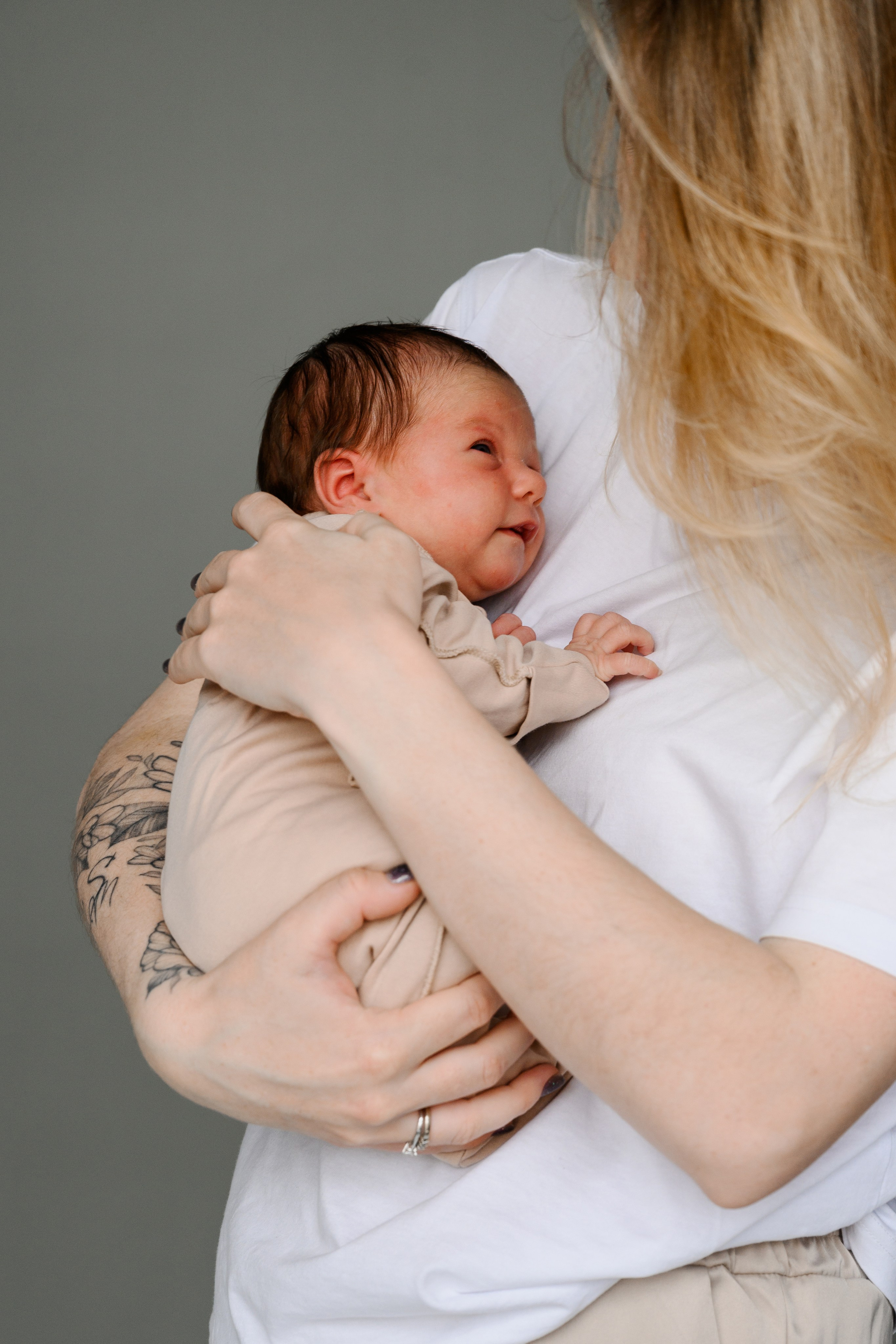 Ньюборн в студии. Фотограф новорожденных малышей в Санкт-Петербурге