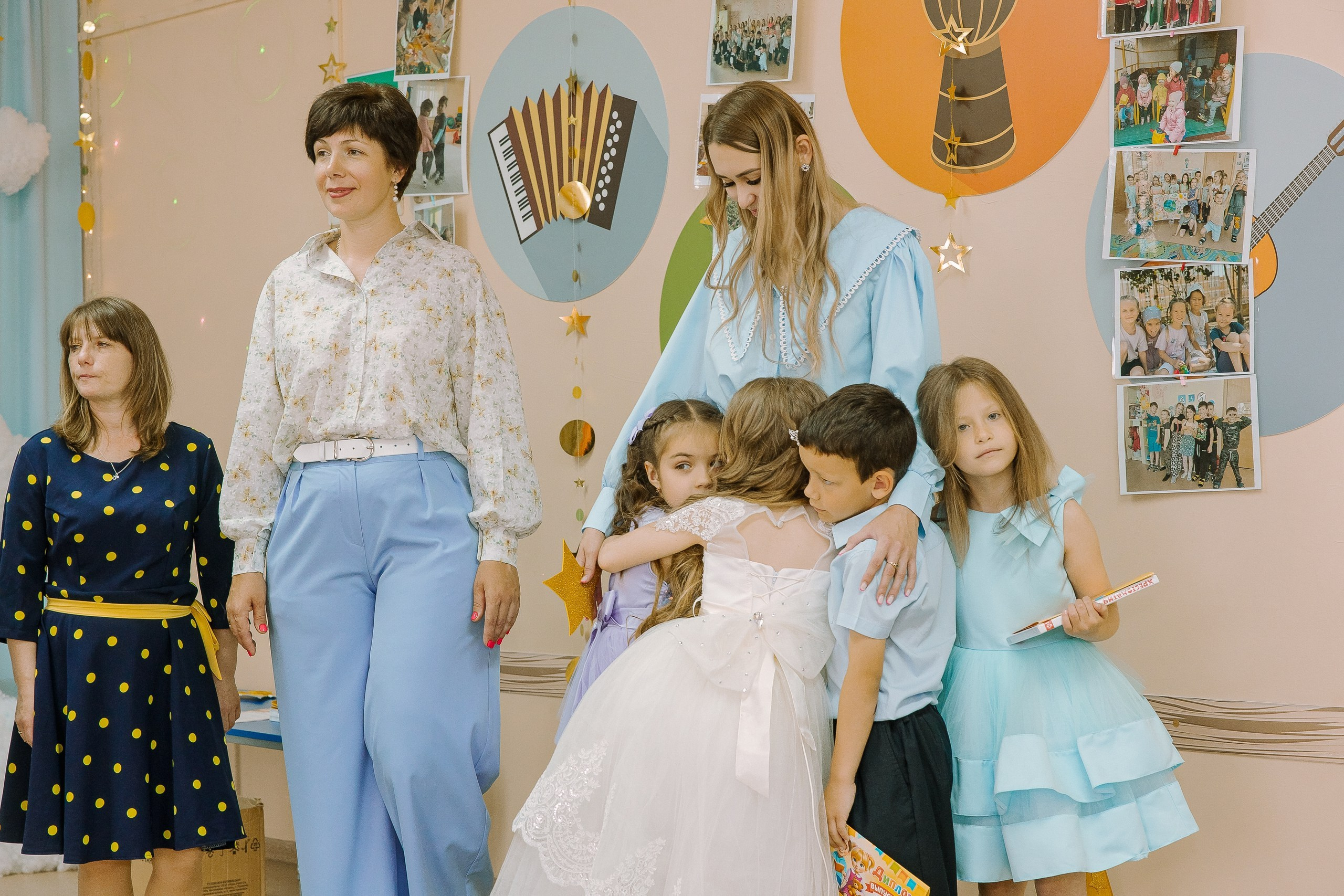 Выпускной в ДС -29. Выпускные альбомы Натальи Бутко: Новороссийск, Анапа, Геленджик