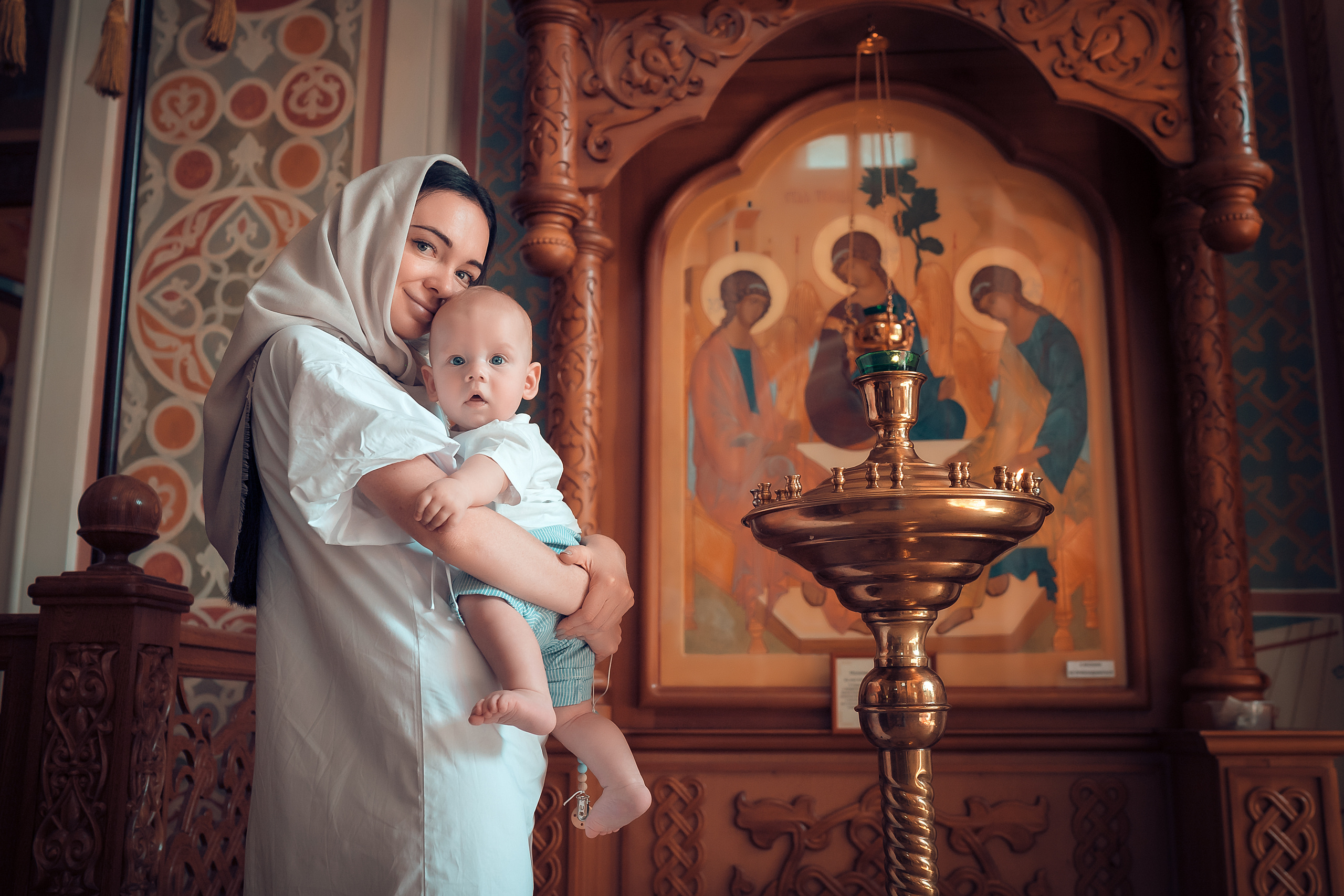 Таинство Крещения Лавра. Фотограф на Крещение и Венчание в Красноярске Рамазанова Юлия