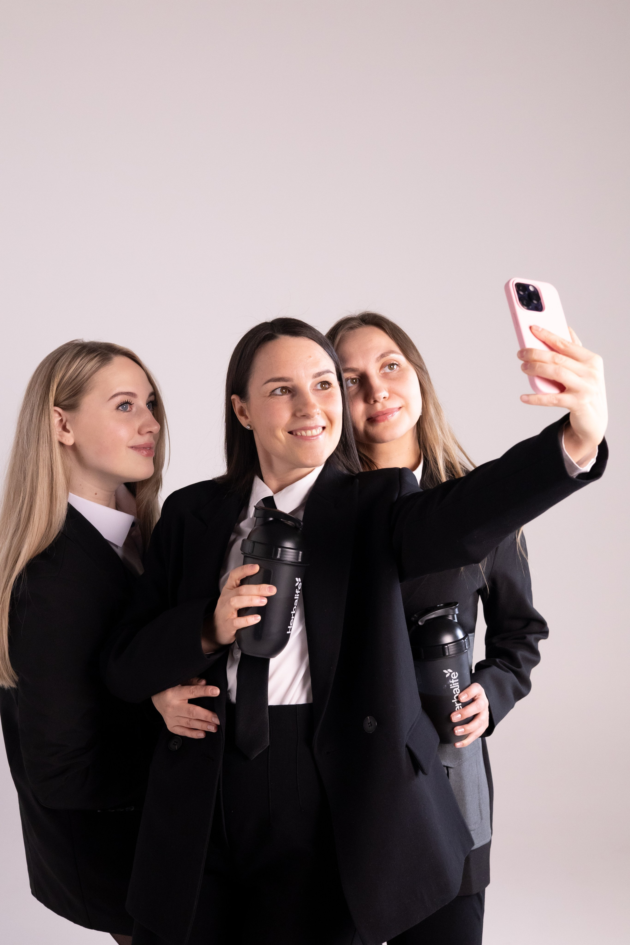 ДЕВОЧКИ ГЕРБОЛАЙФ 2. Фотограф Красноярск съемки лавстори, фотосессия в студии, портретная съемка, творческие фотосессии