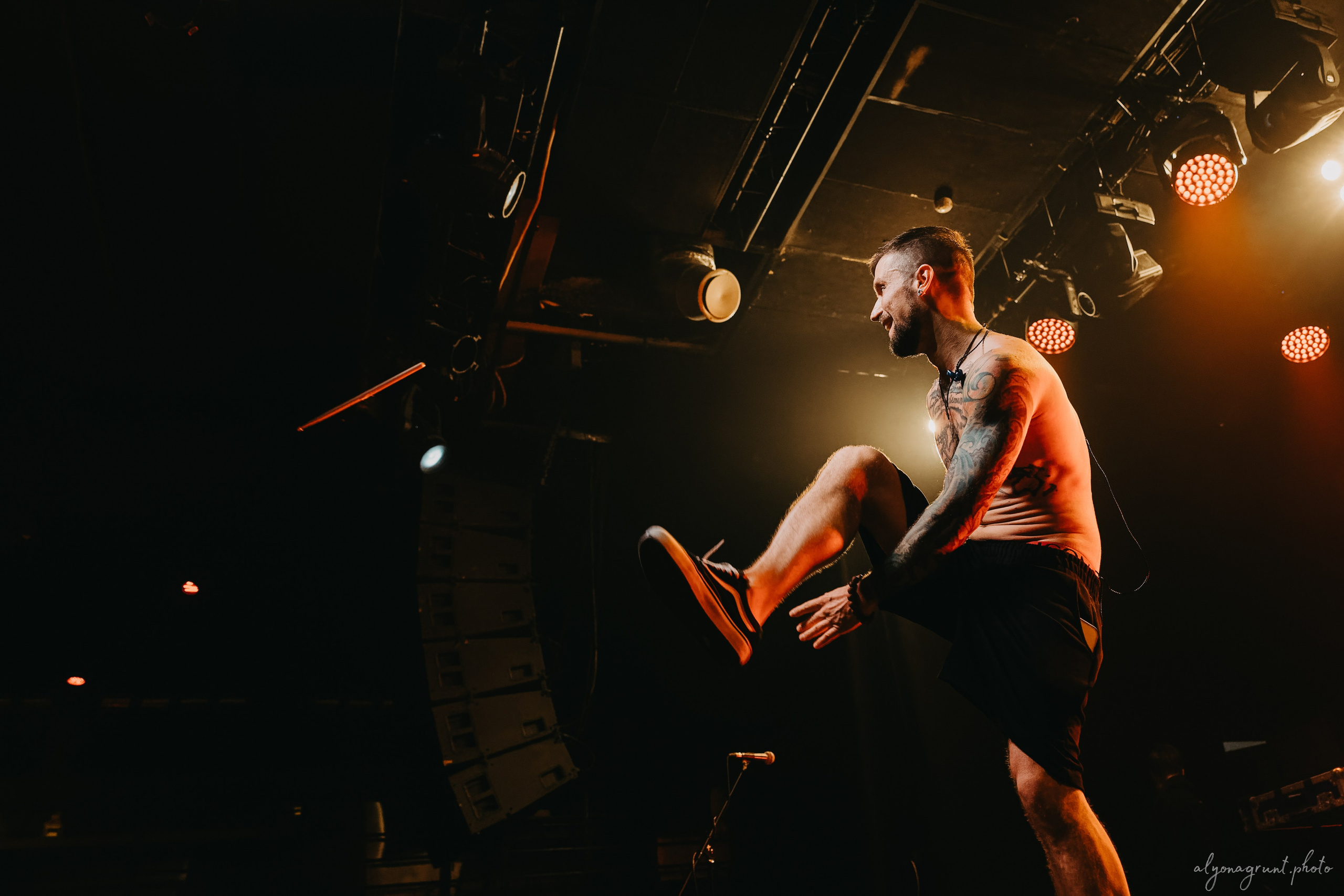 Таймсквер, фоторепортаж, СПБ, Космонавт, 14.11.2025. Алена Адрианова: фотограф в Санкт-Петербурге