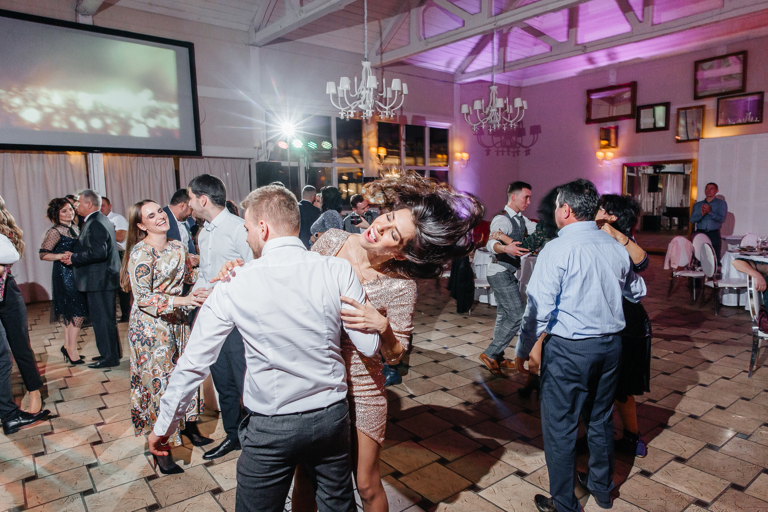 Рустем и Гуля, анонс свадебной съемки. Фотограф в Калининграде Дмитрий Мишин