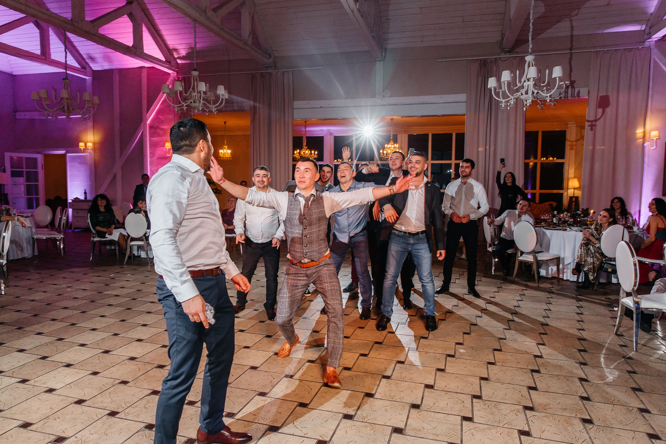 Рустем и Гуля, анонс свадебной съемки. Фотограф в Калининграде Дмитрий Мишин