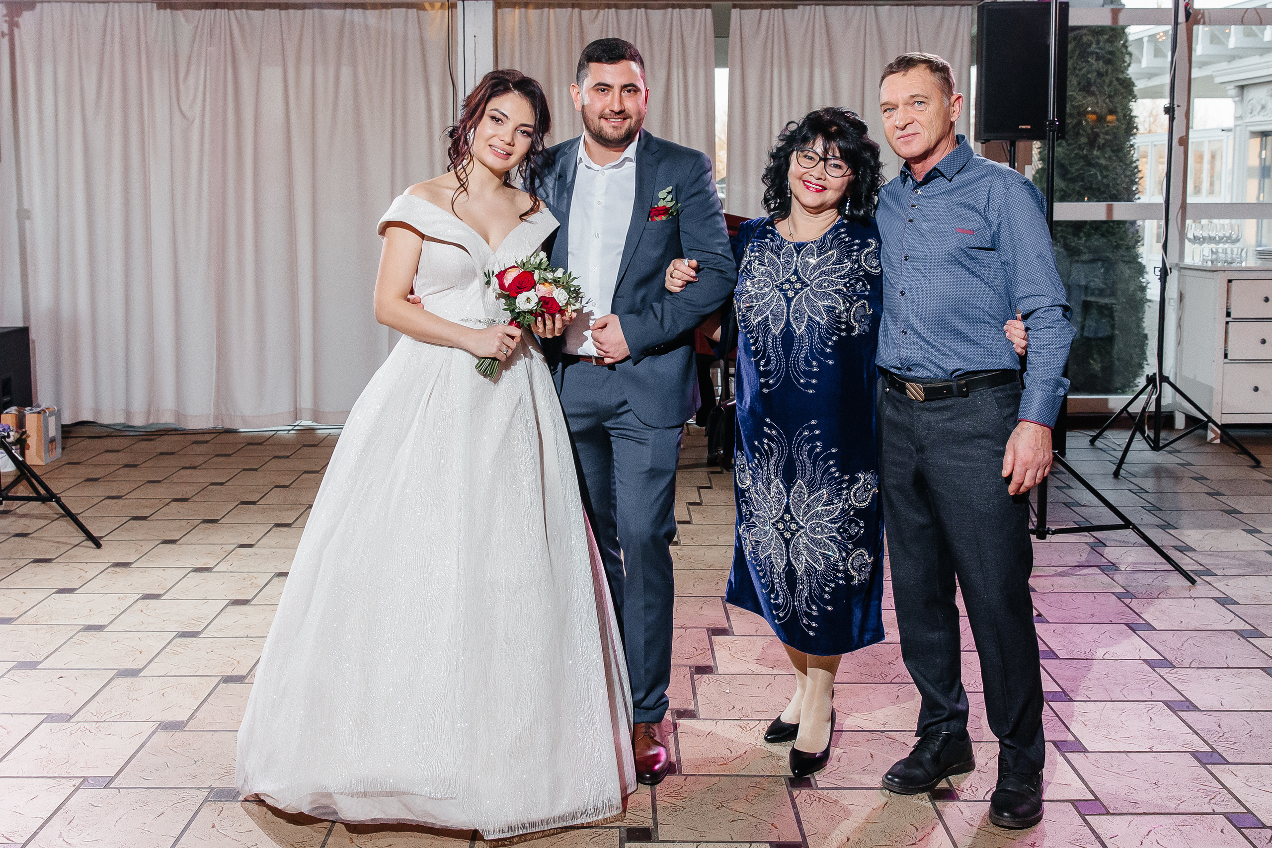 Рустем и Гуля, анонс свадебной съемки. Фотограф в Калининграде Дмитрий Мишин