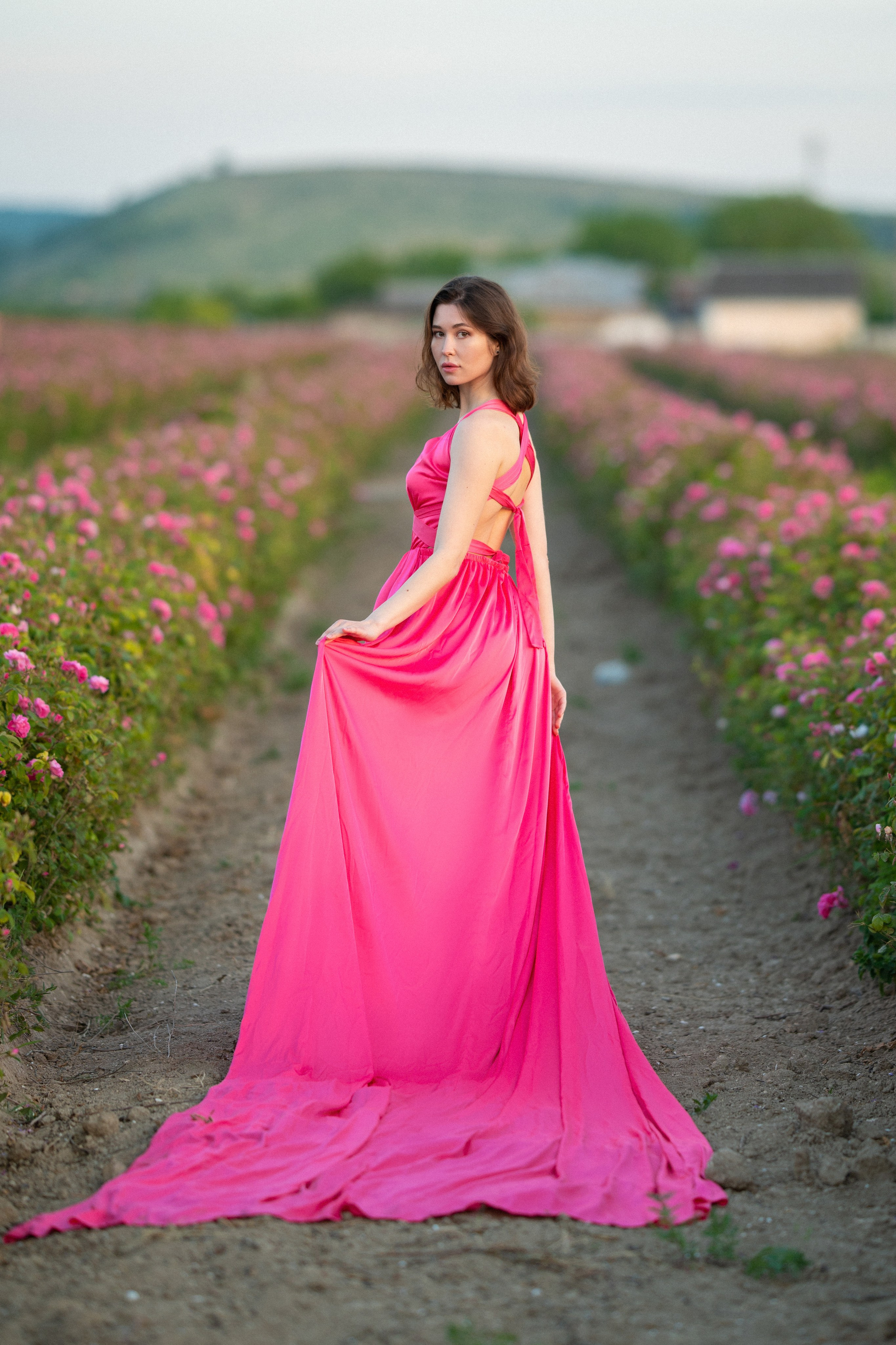 Фотосъемка в цветущих розах в Крыму