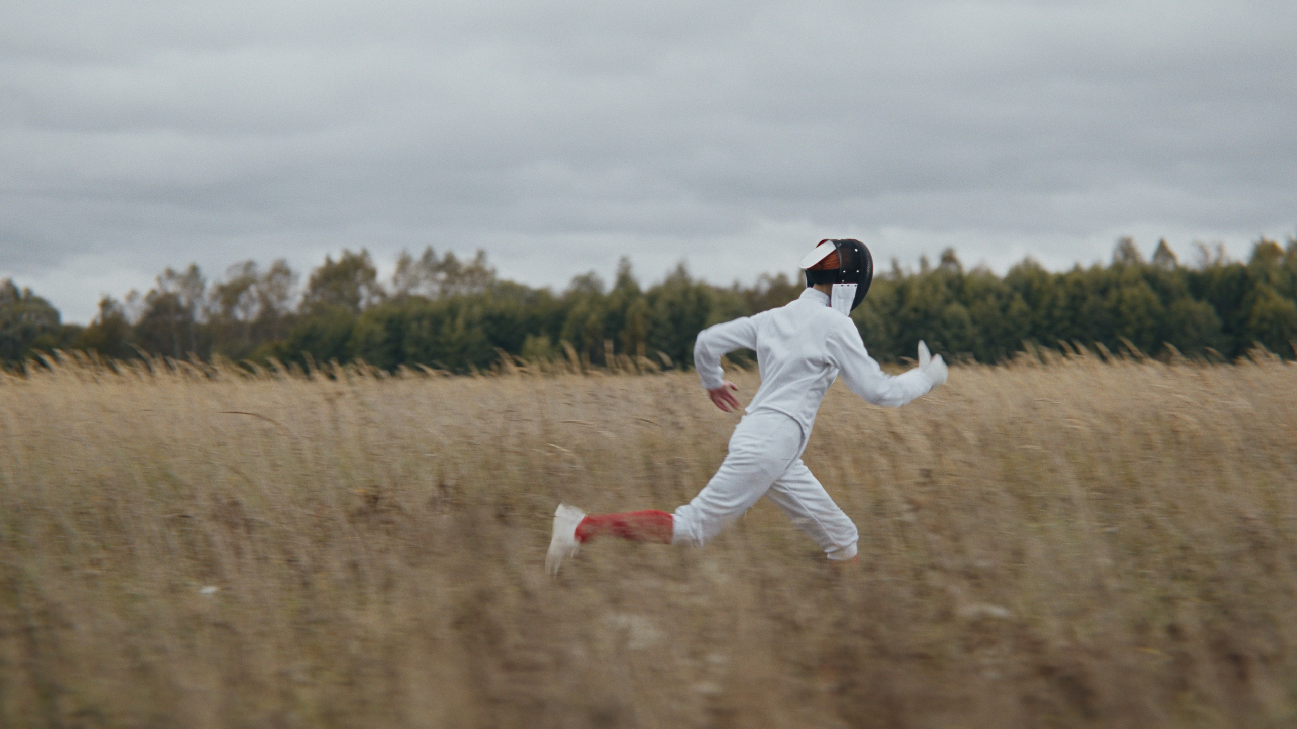 Беги (music video). Colorist Ivan Serzhanov