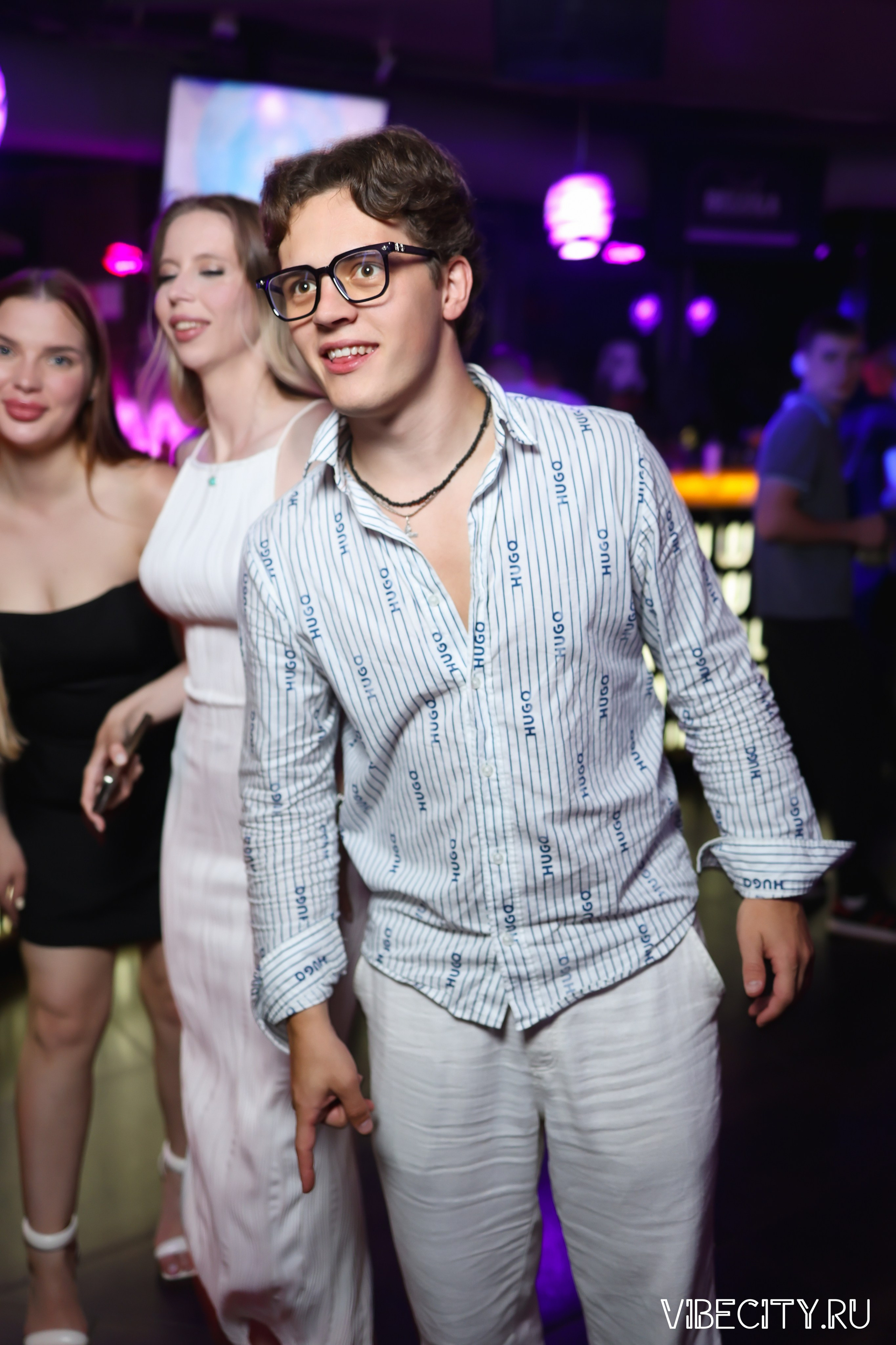 DOUBLE U. VIBECITY.RU Вайб Сити Ру Фоторепортажи Фотоотчеты Калининград