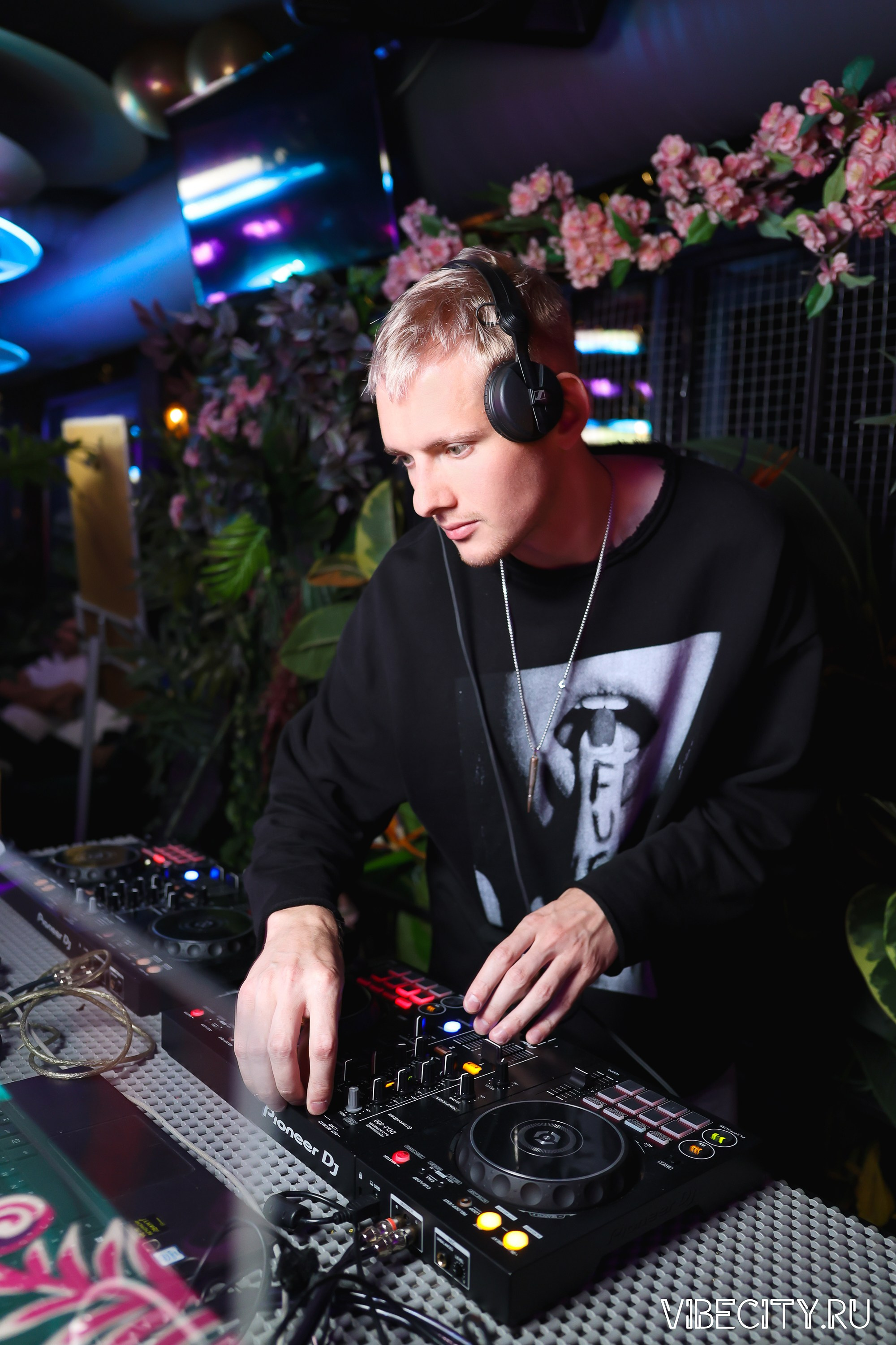 DOUBLE U. VIBECITY.RU Вайб Сити Ру Фоторепортажи Фотоотчеты Калининград