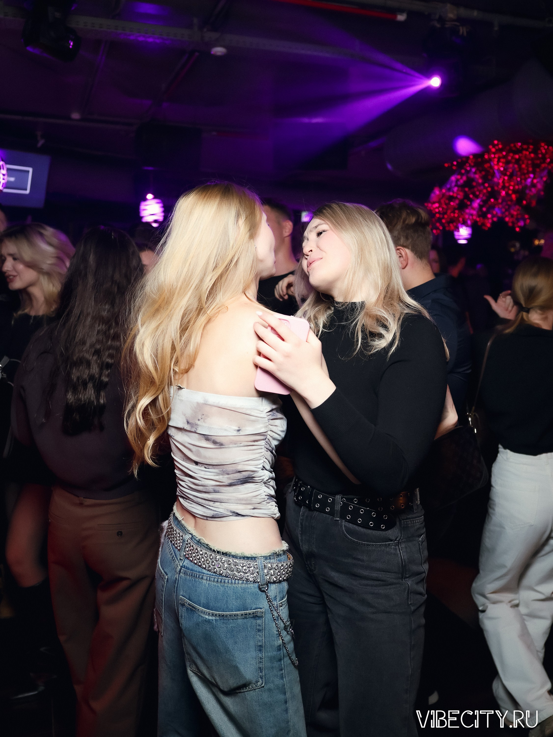 DOUBLE U. VIBECITY.RU Вайб Сити Ру Фоторепортажи Фотоотчеты Калининград