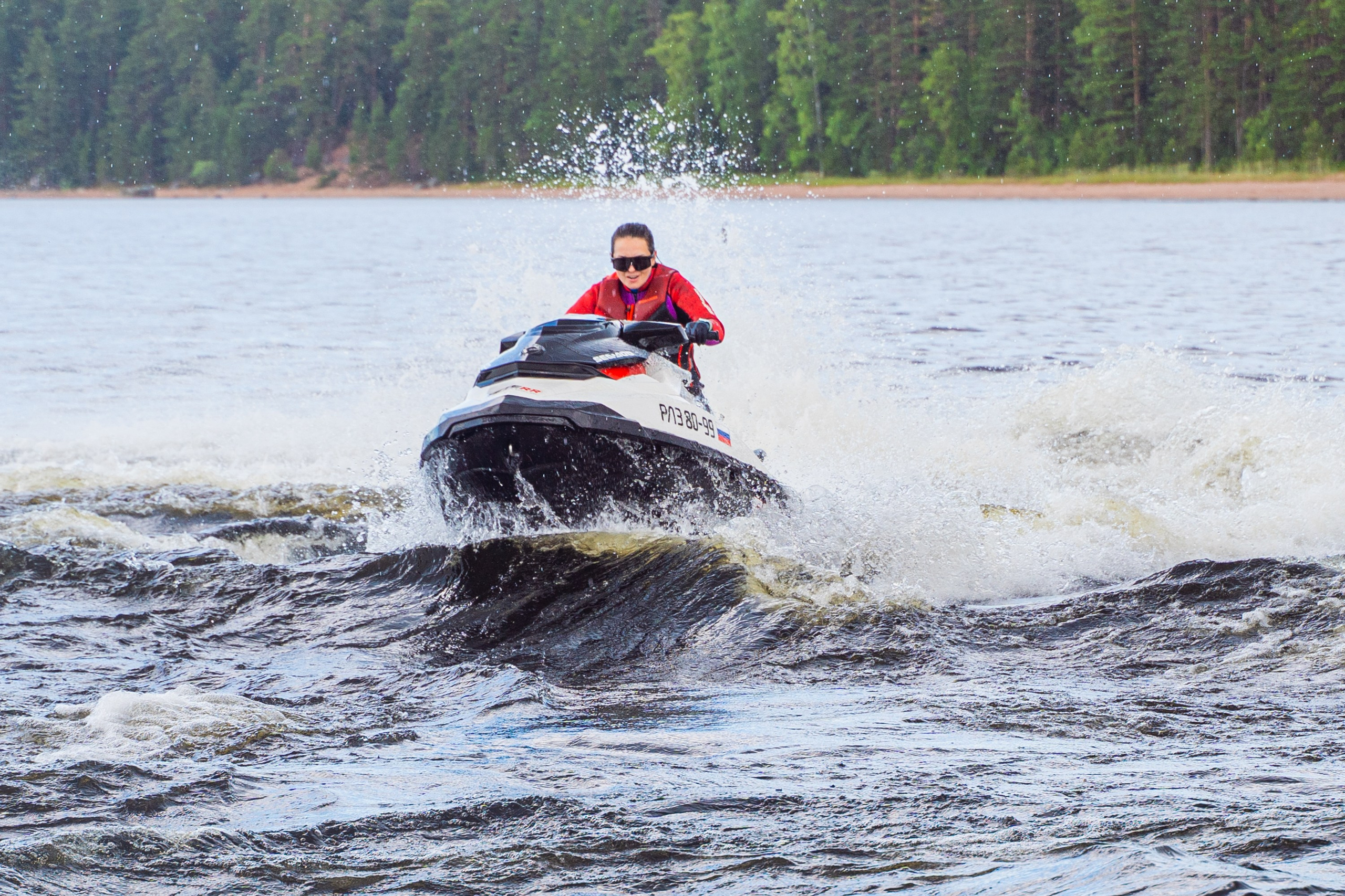 Гидровыезд в Коневский мужской монастырь. Свадебный, семейный, портретный, репортажный фотограф в Санкт-Петербурге