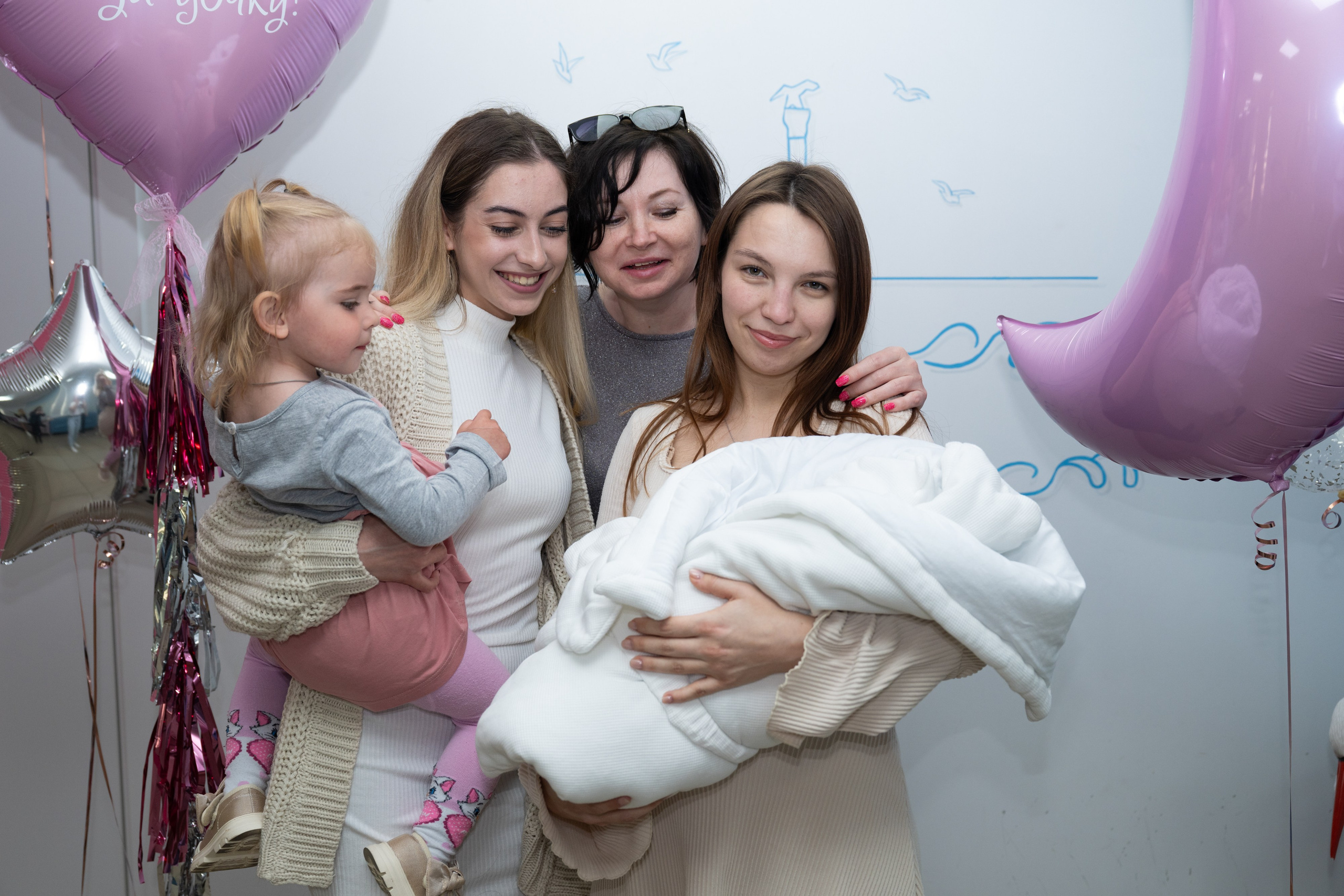 Выписка из роддома. Студийный и свадебный фотограф и видеограф в Севастополе — Юлия Макаренко