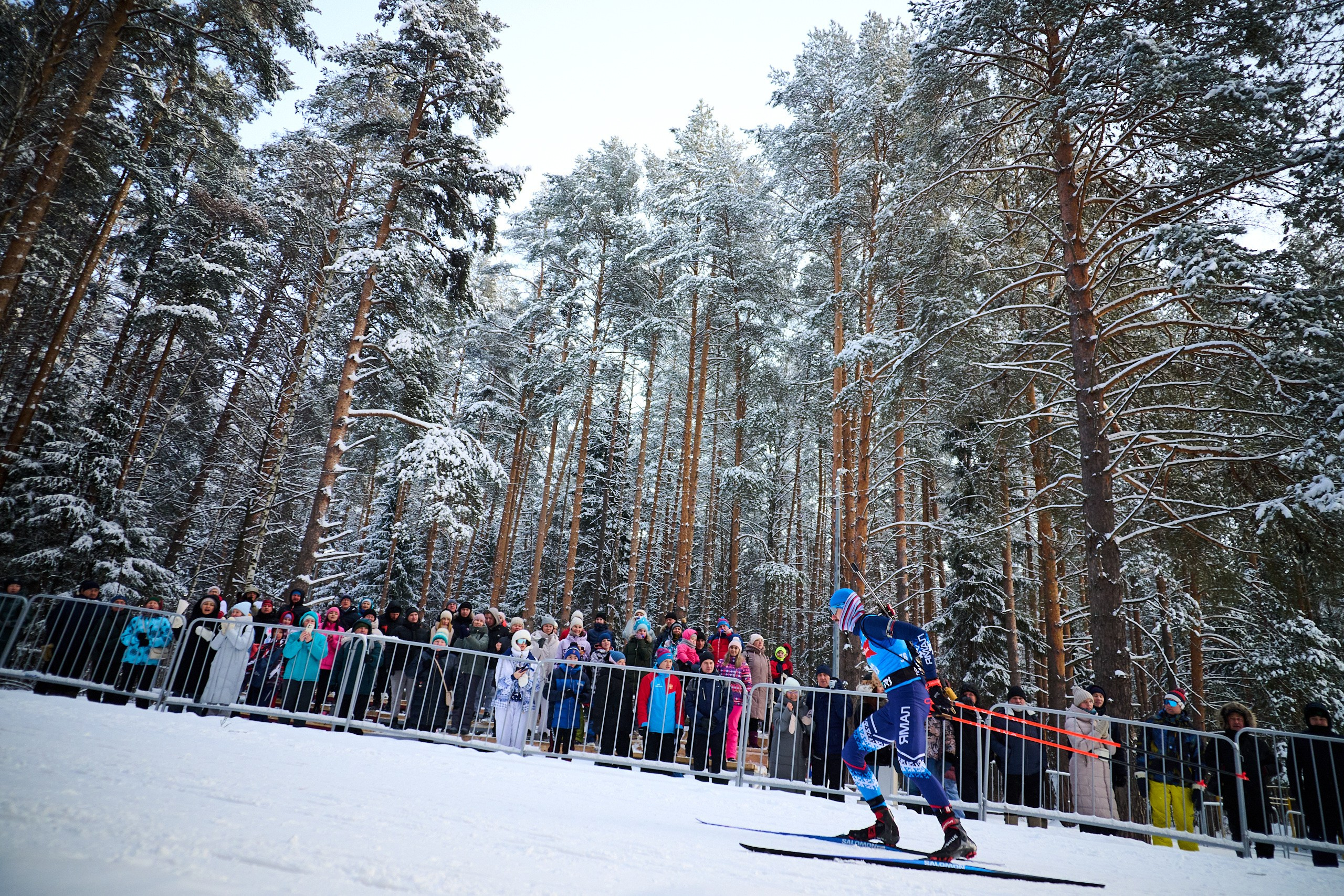 Биатлон. Чемпионат России — 2024/2025, 3-й этап, Ижевск. Спринт. Мужчины. Спортивный репортажный фотограф в Ижевске Сергей Мерзляков
